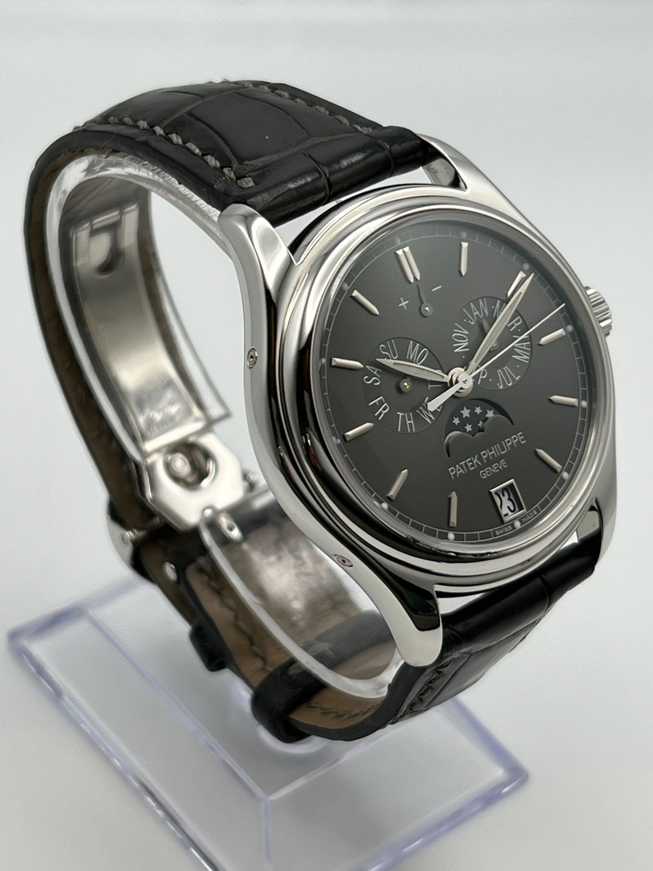 Patek Philippe Complications Annual Calendar Platinum Grey Dial 5146P-001 Wrist Aficionado