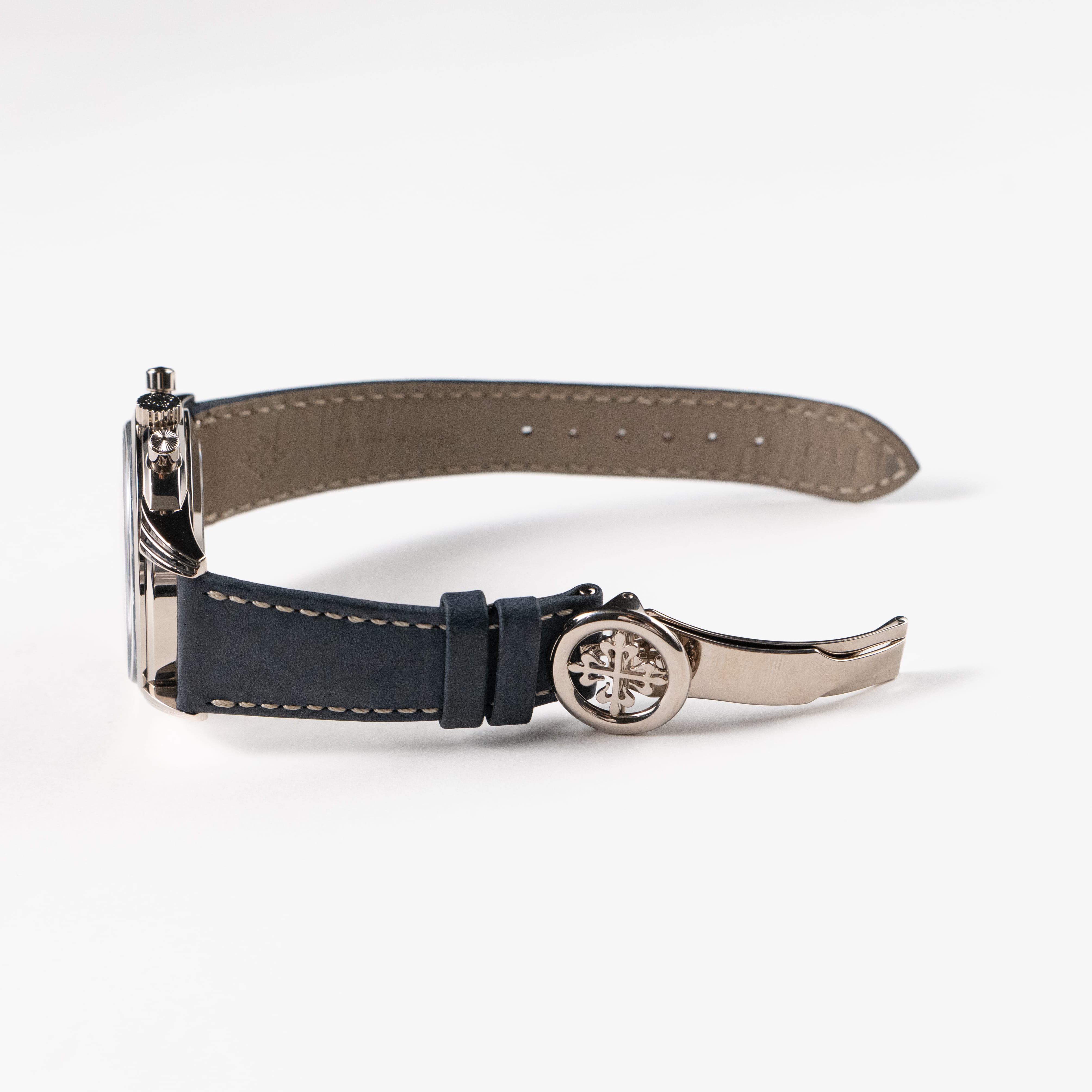 Patek Philippe Complications 5172G-001 Chronograph White Gold Blue Dial (2020)