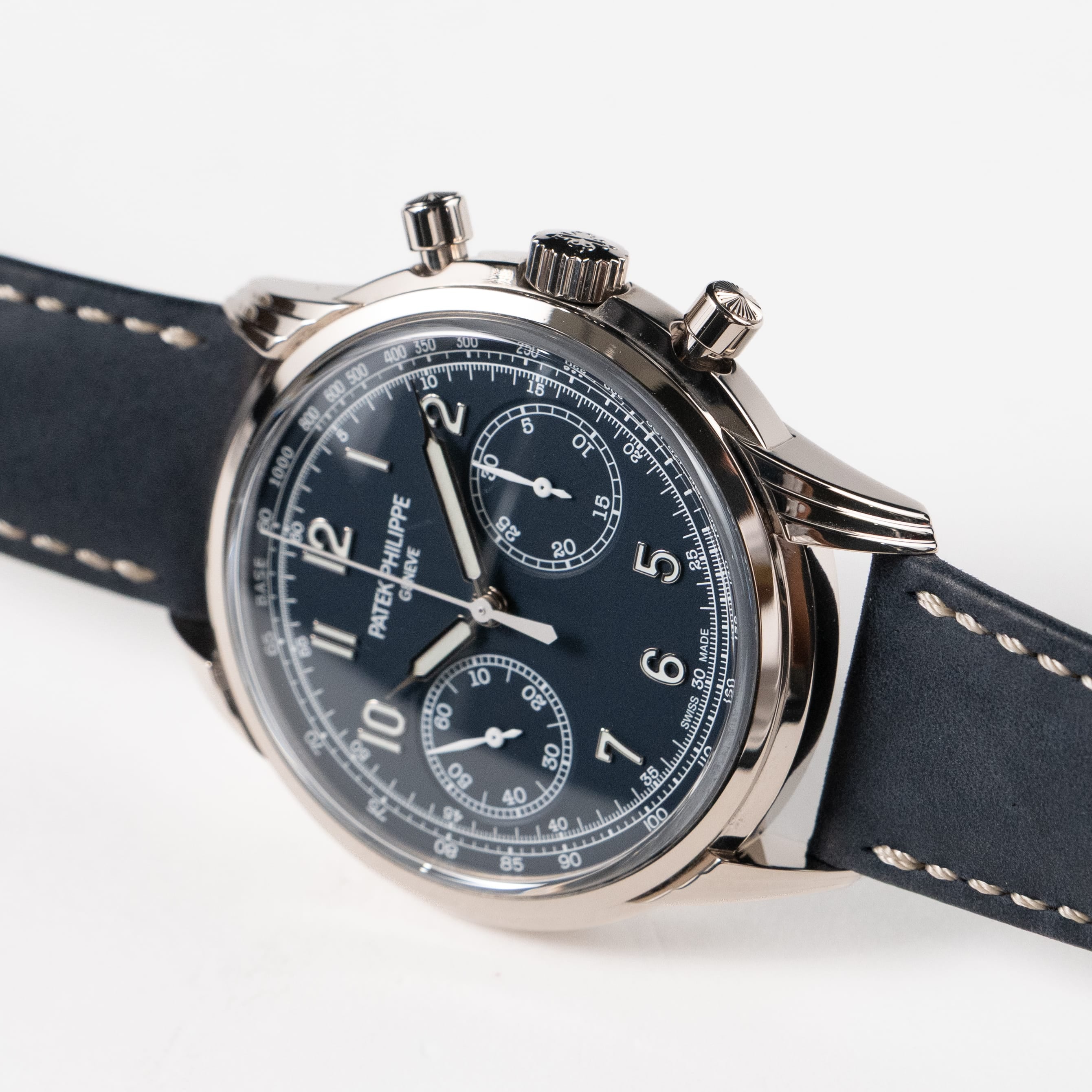 Patek Philippe Complications 5172G-001 Chronograph White Gold Blue Dial (2020)