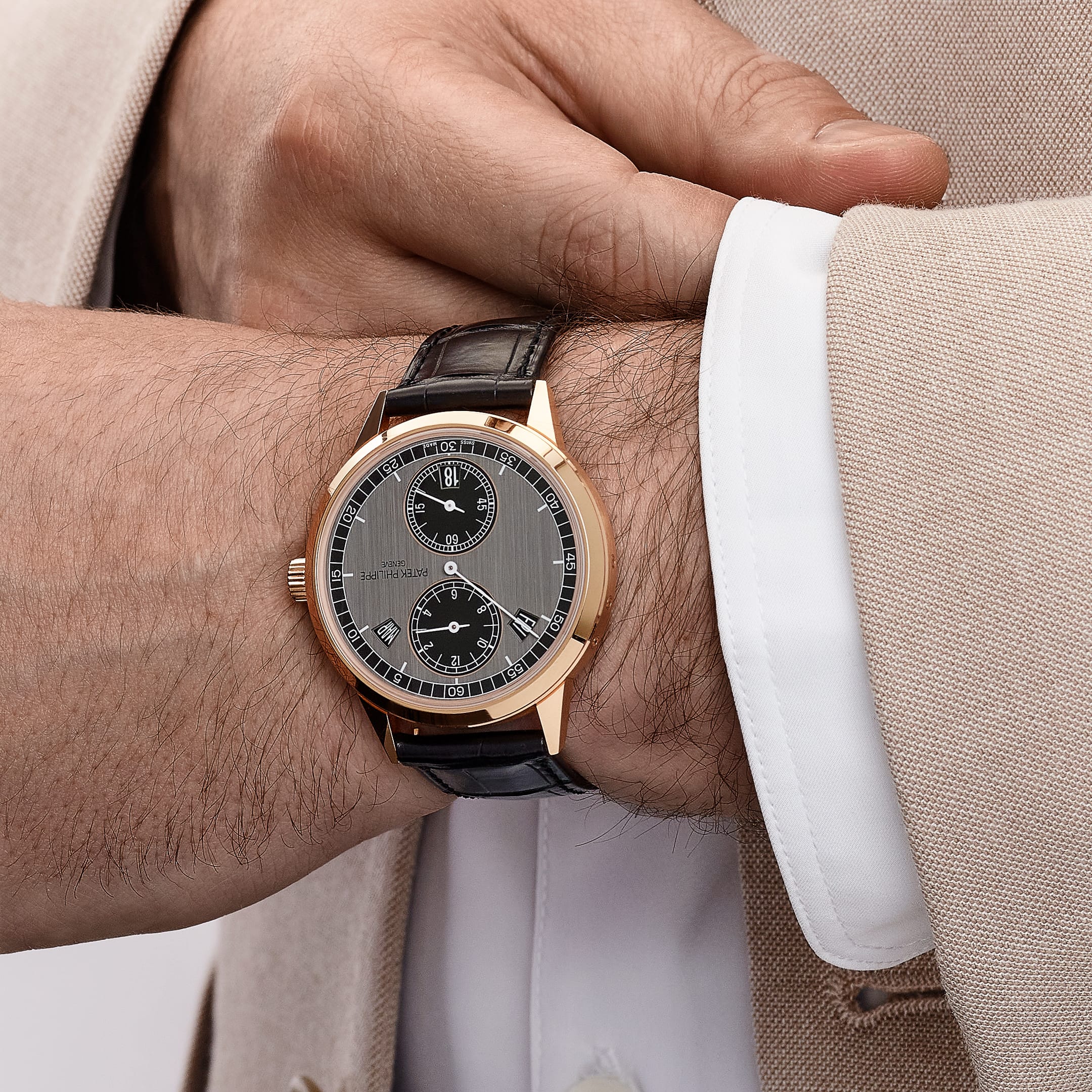 Patek Philippe Complications 5235/50R-001 Annual Calendar Regulator Display Rose Gold Gray Dial (2022)