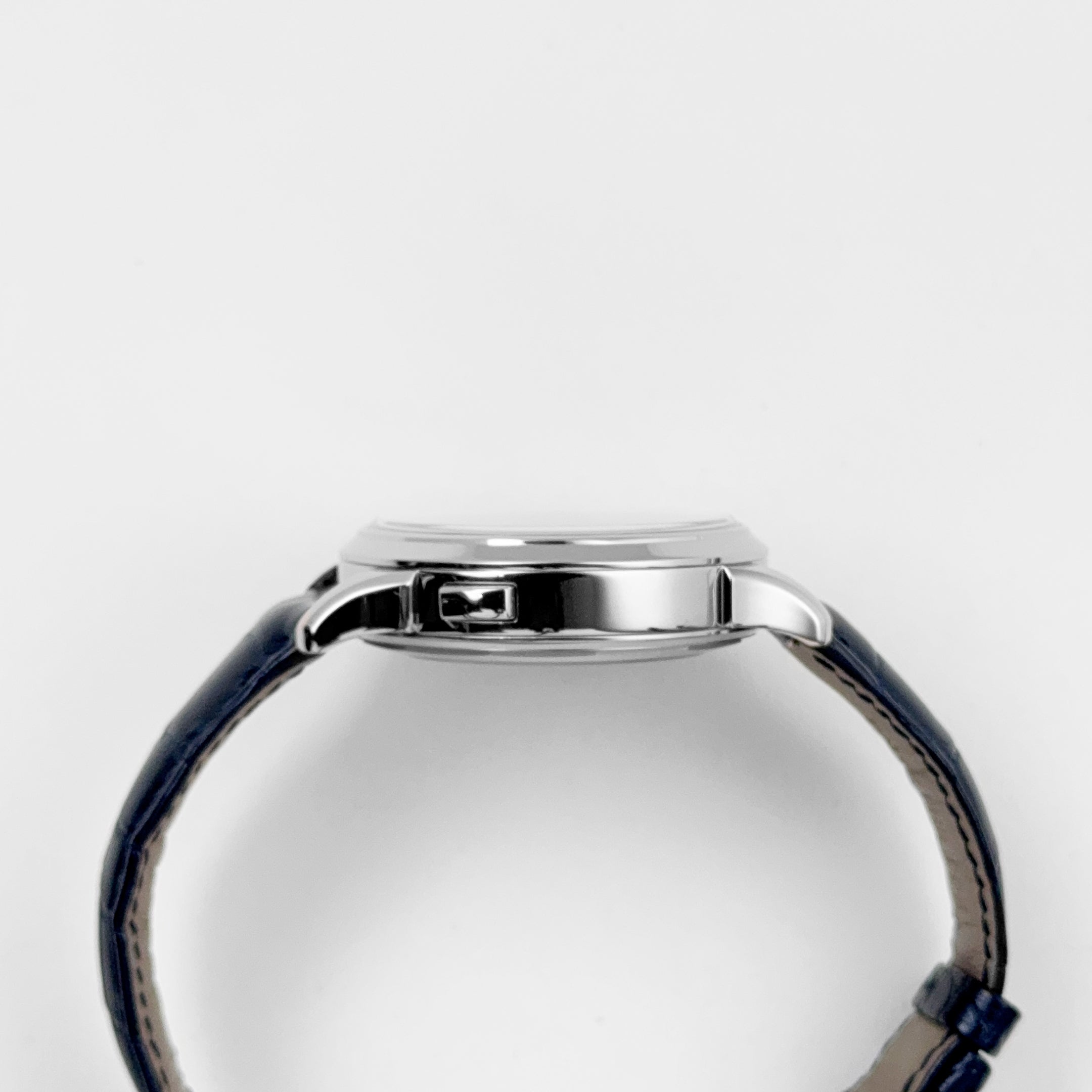 Patek Philippe Complications 5930G-010 World Time Flyback Chronograph White Gold Blue Dial (2019)