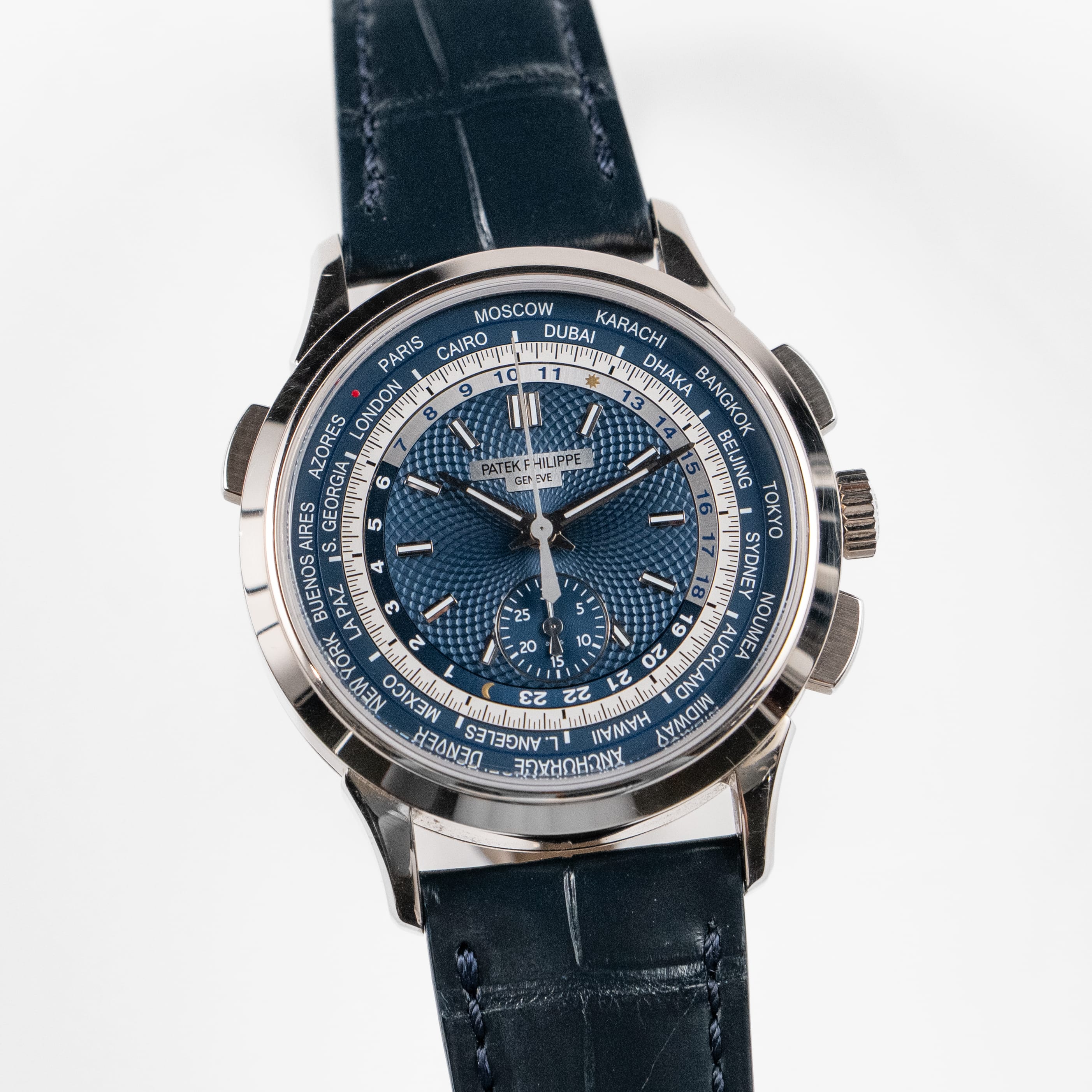 Patek Philippe Complications 5930G-010 World Time Flyback Chronograph White Gold Blue Dial (2021)