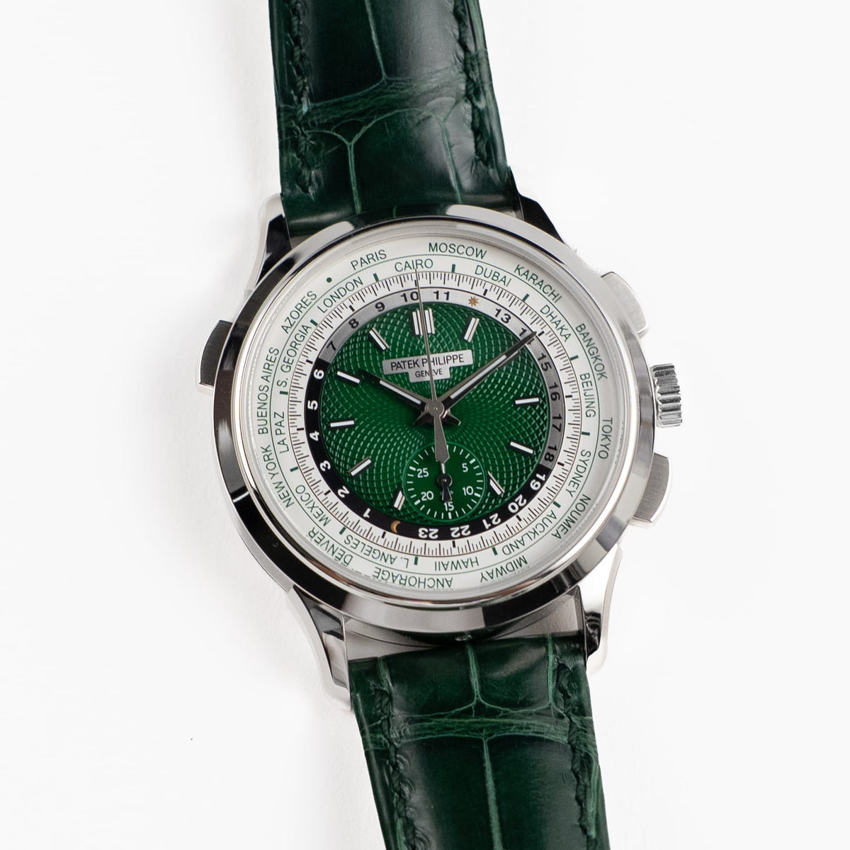 Patek Philippe Complications 5930P-001 World Time Flyback Chronograph Platinum Green Dial (2021)