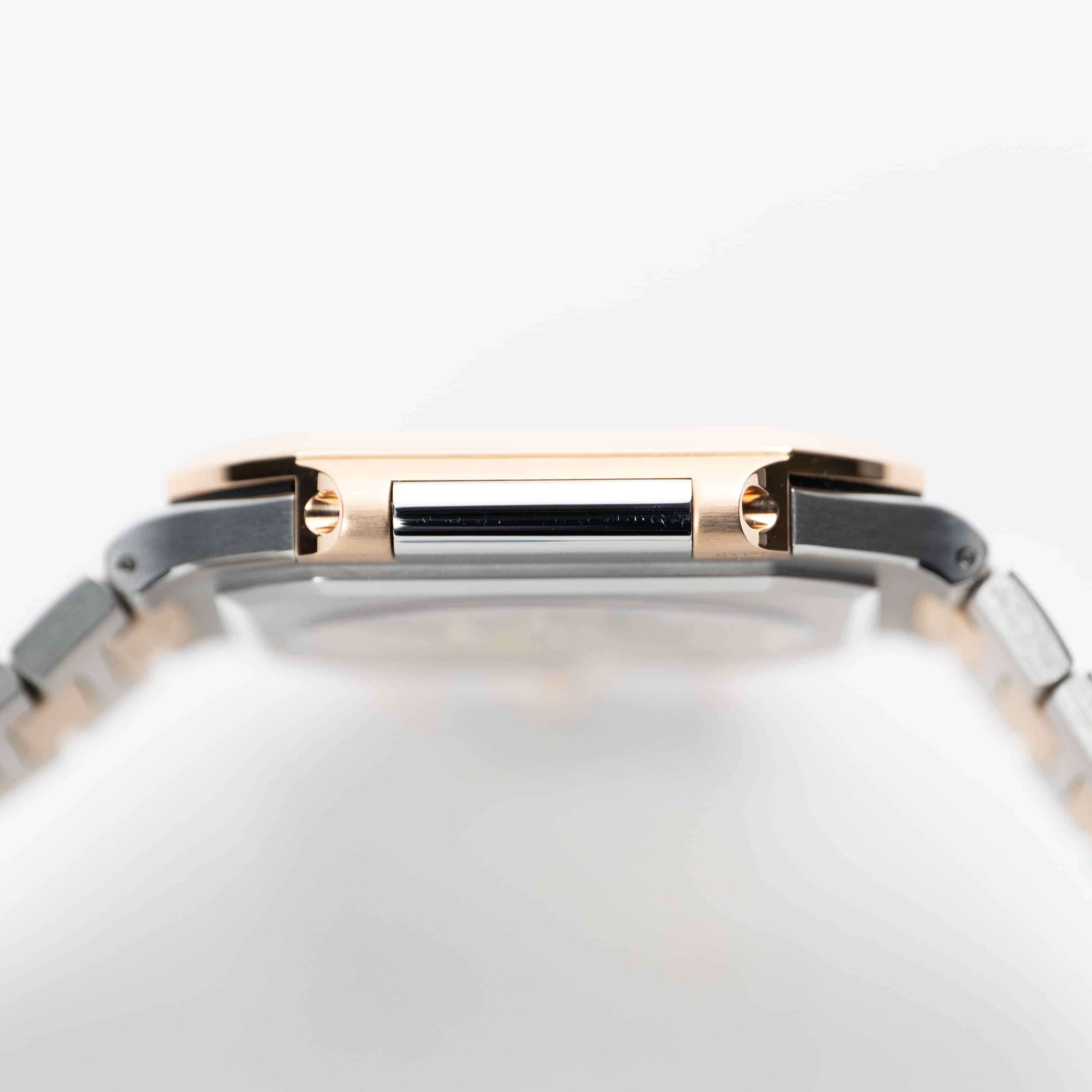 Patek Philippe Cubitus 5821/1AR-001 Stainless Steel Rose Gold Blue Dial (2024)