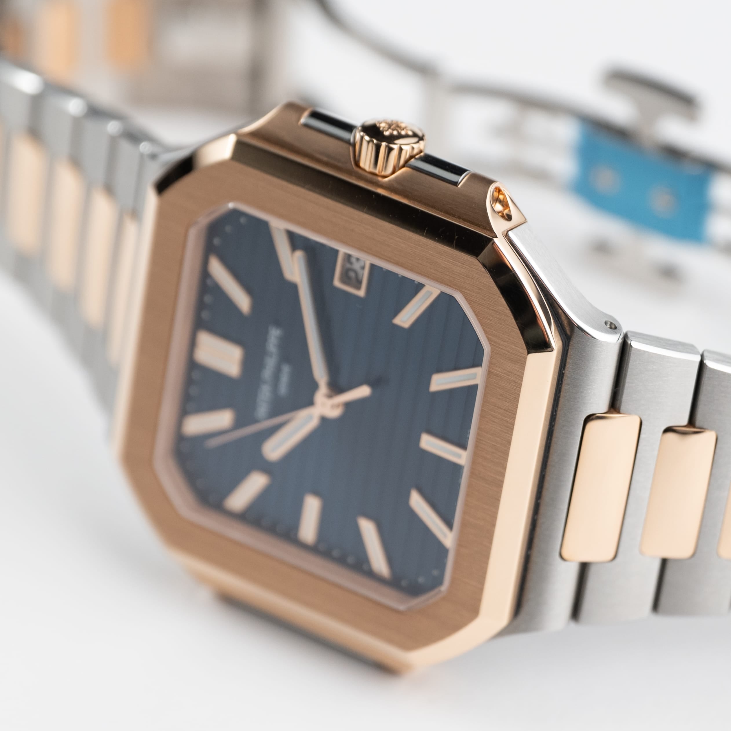 Patek Philippe Cubitus 5821/1AR-001 Stainless Steel Rose Gold Blue