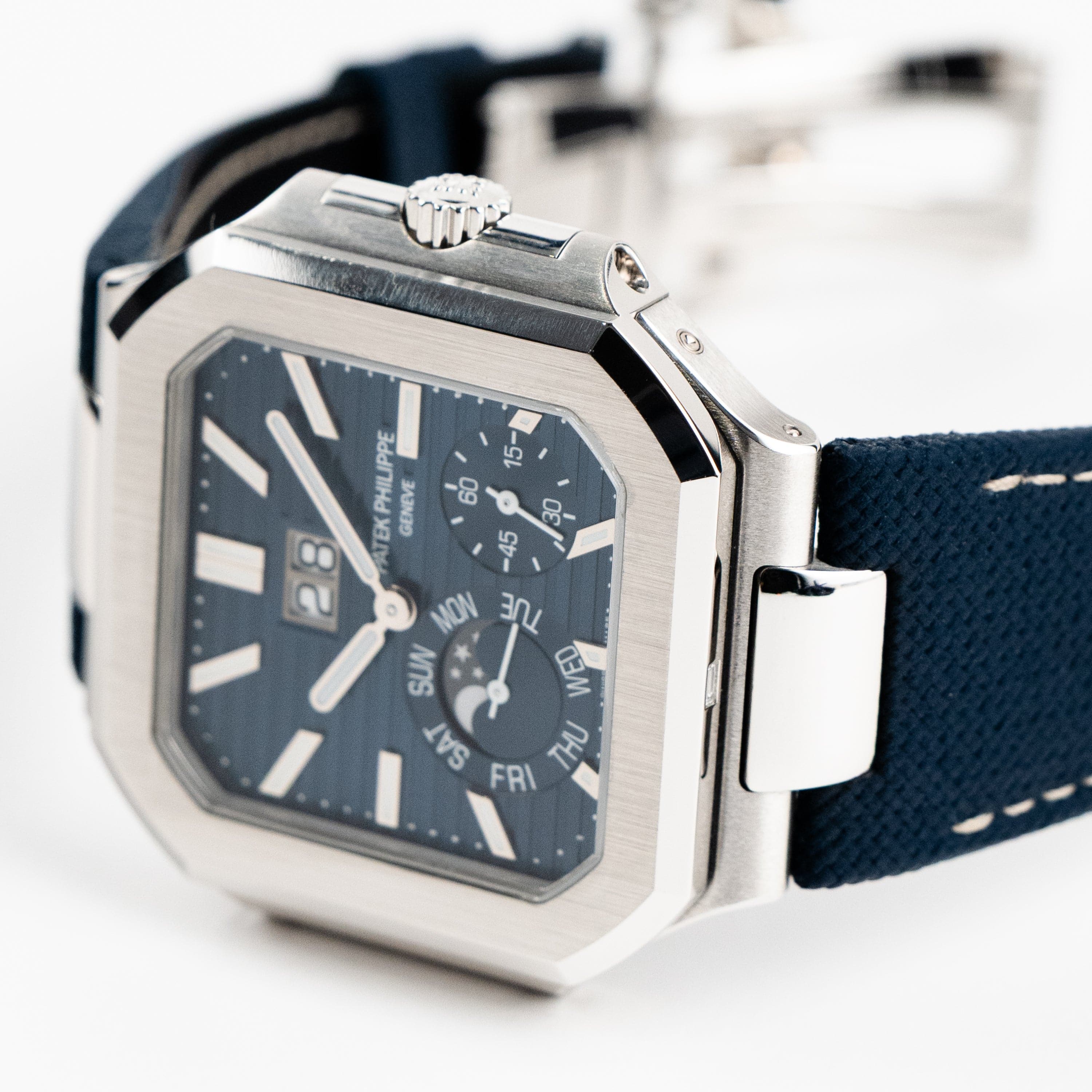 Patek Philippe Cubitus 5822P-001 Platinum Blue Dial Moon Phase (2024)
