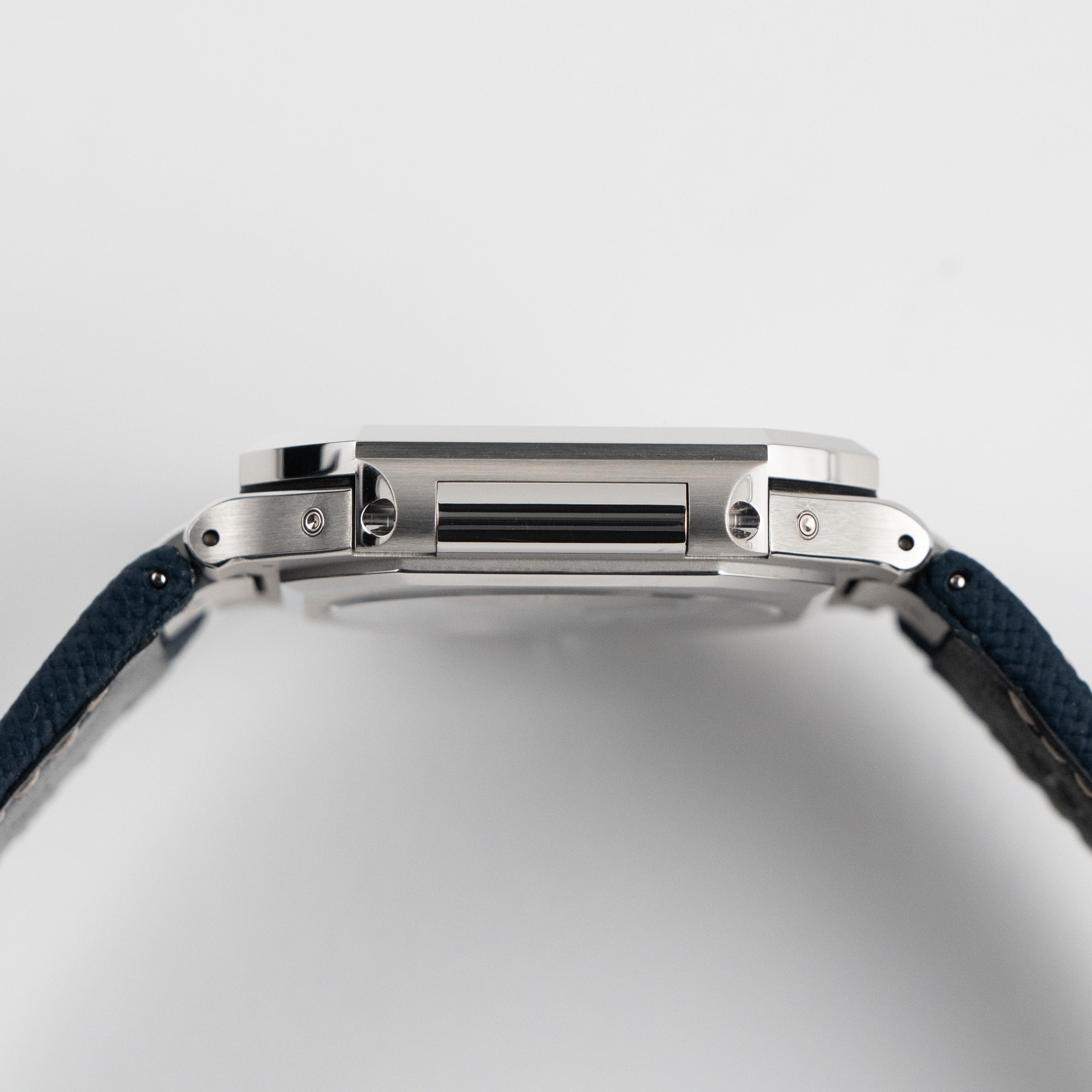 Patek Philippe Cubitus 5822P-001 Platinum Blue Dial Moon Phase (2024)
