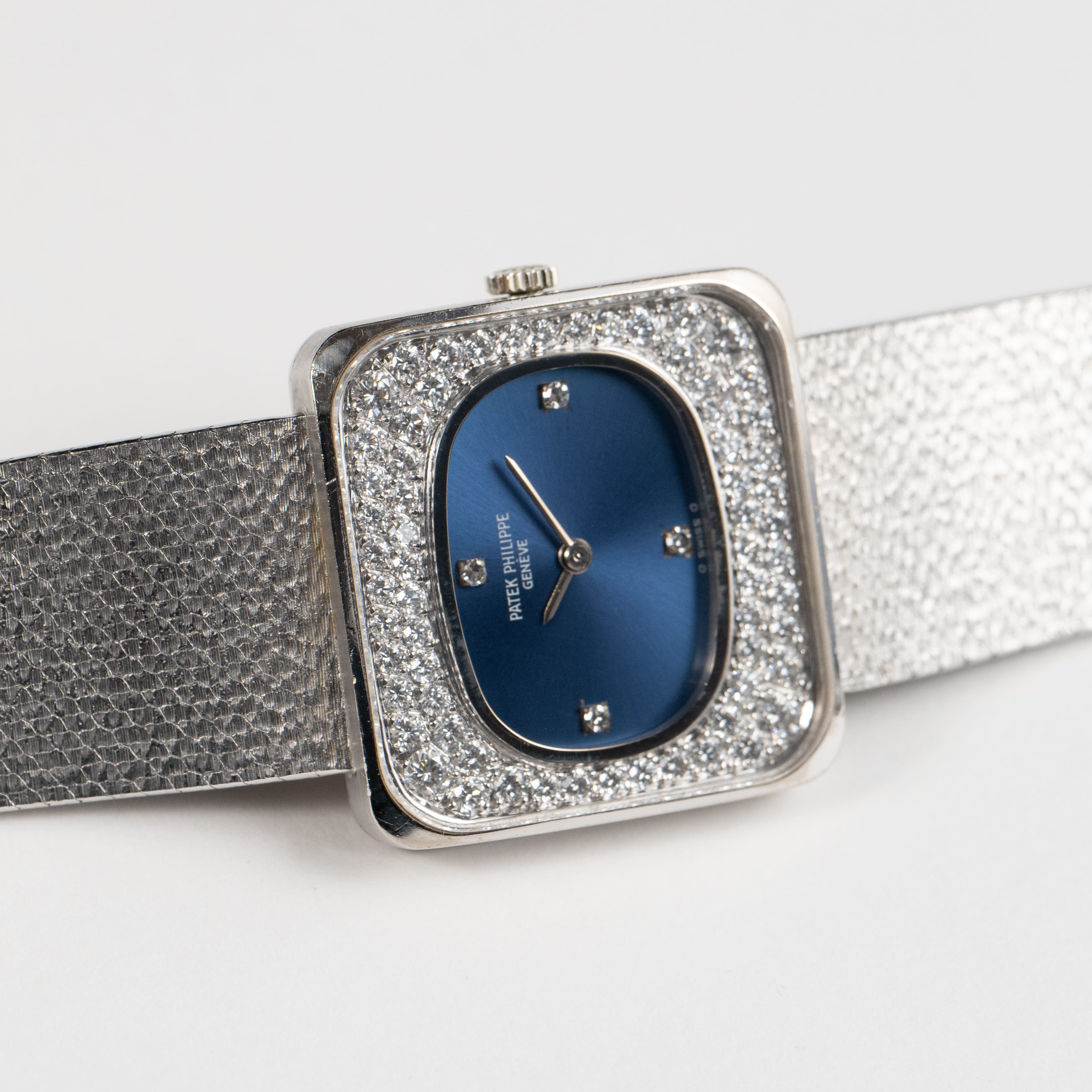 Patek Philippe Golden Ellipse 4126/1 White Gold Blue Diamond Dial Diamond Bezel