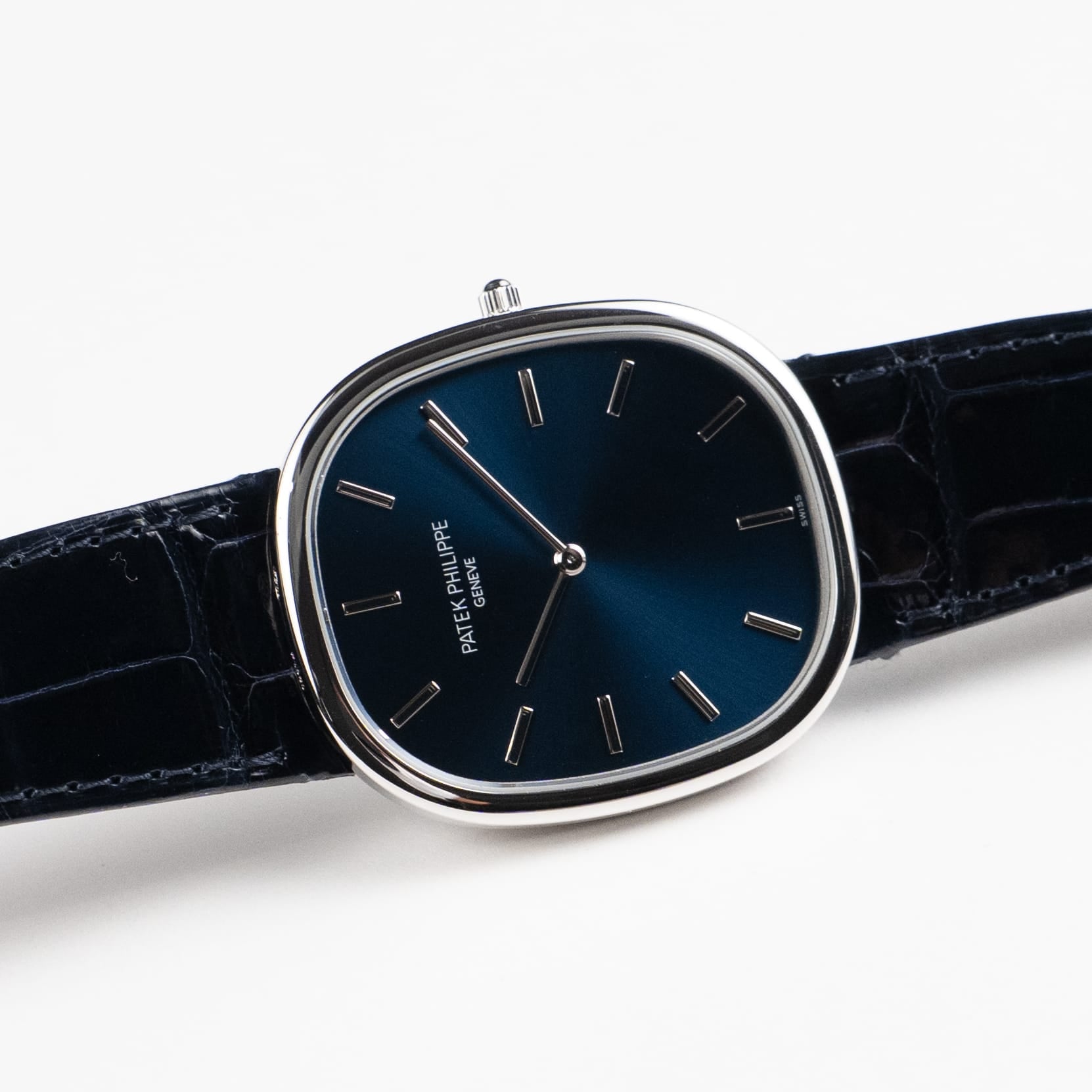 Patek Philippe Golden Ellipse 5738P-001 Platinum Blue Dial (2022)