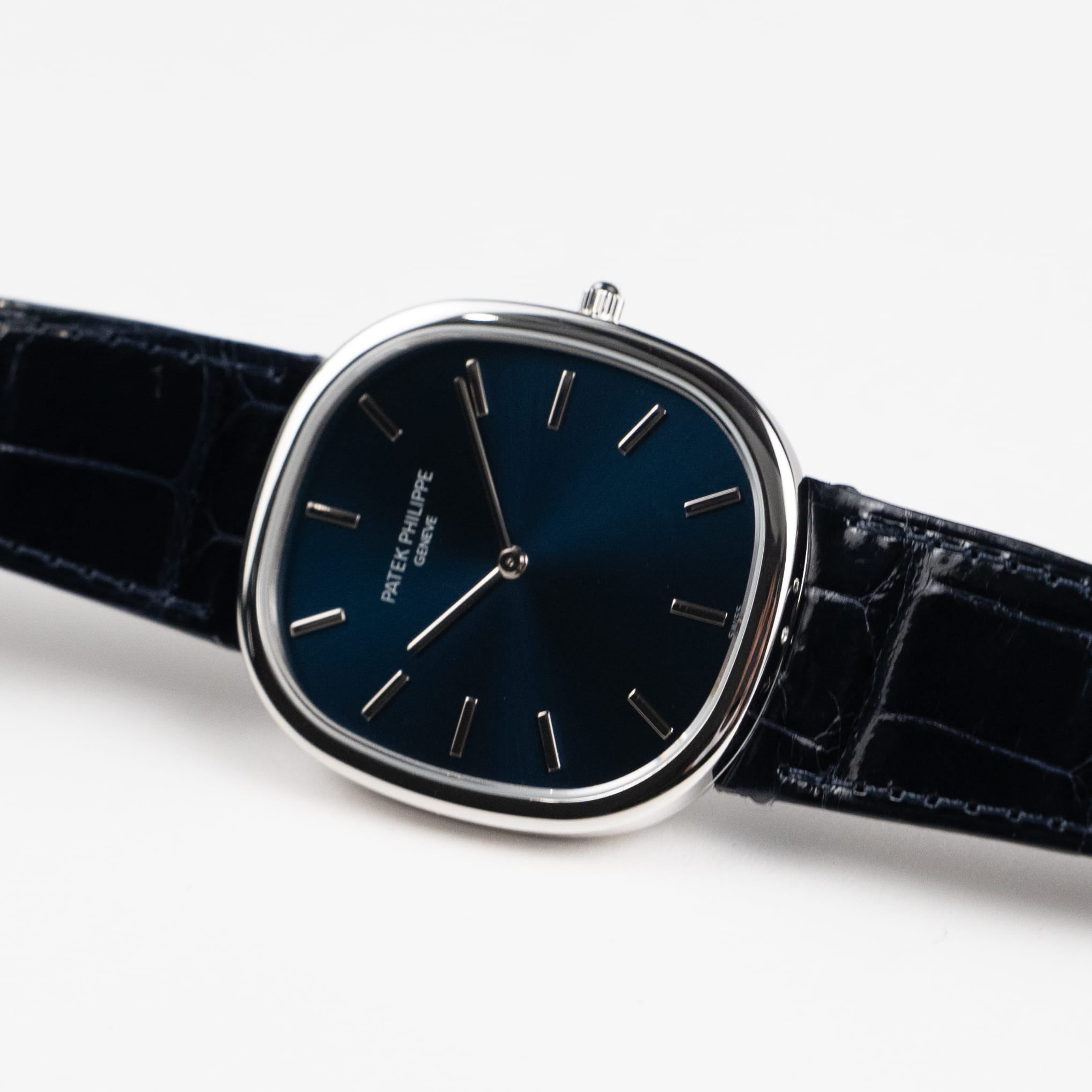 Patek Philippe Golden Ellipse 5738P-001 Platinum Blue Dial (2022)