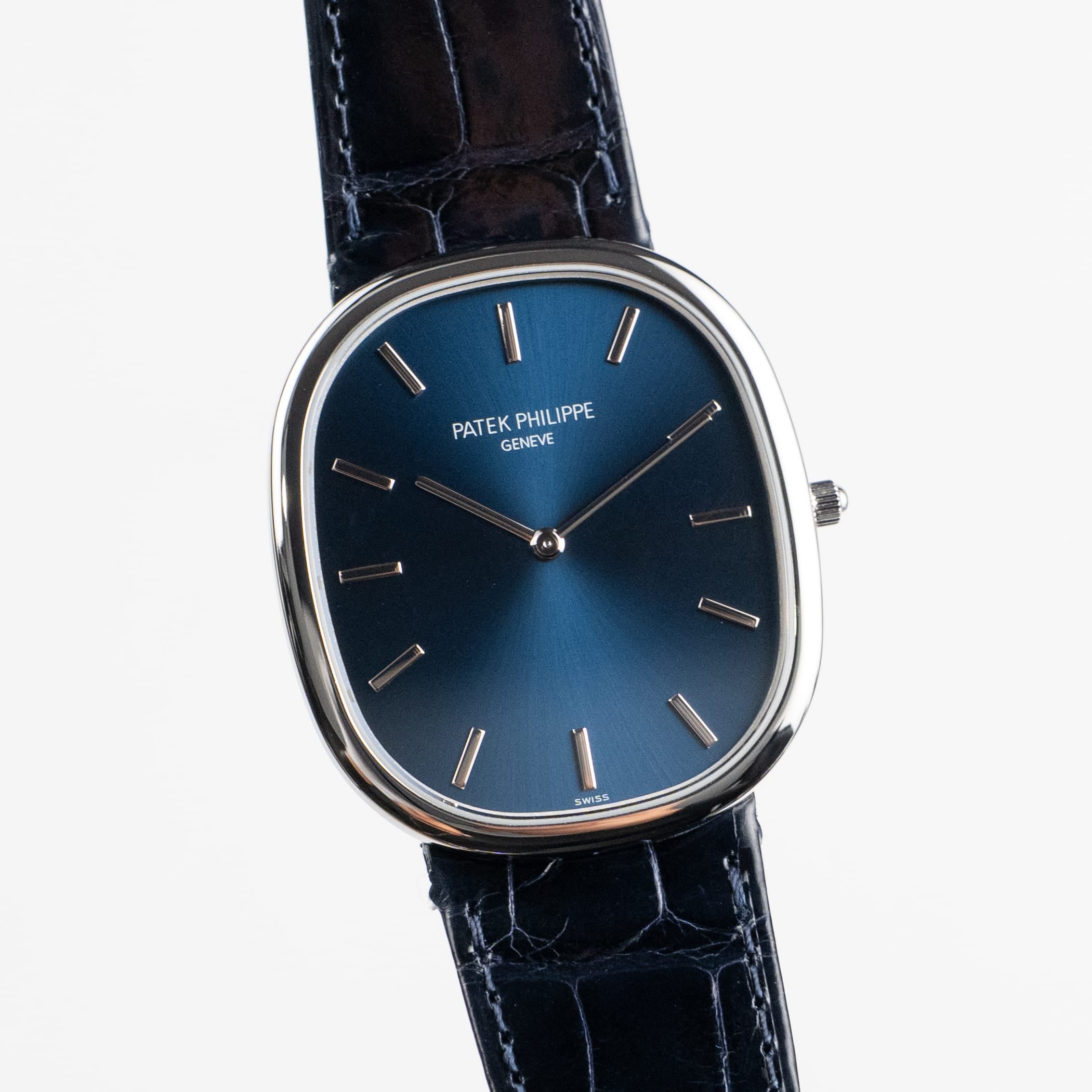 Patek Philippe Golden Ellipse 5738P-001 Platinum Blue Dial (2022)
