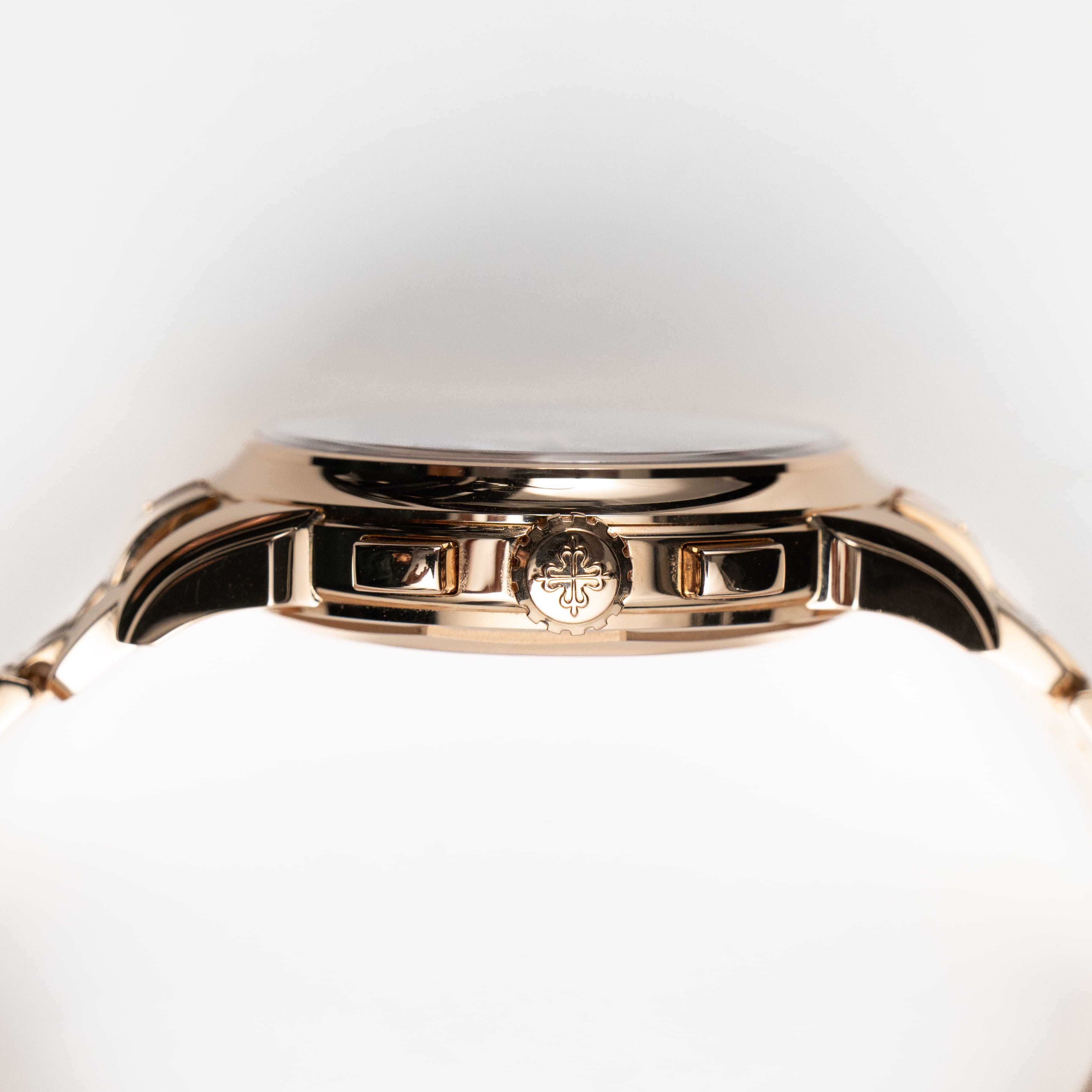 Patek Philippe Grand Complications 5270/1R-001 Chronograph Perpetual Calendar Rose Gold Black Dial (2025)