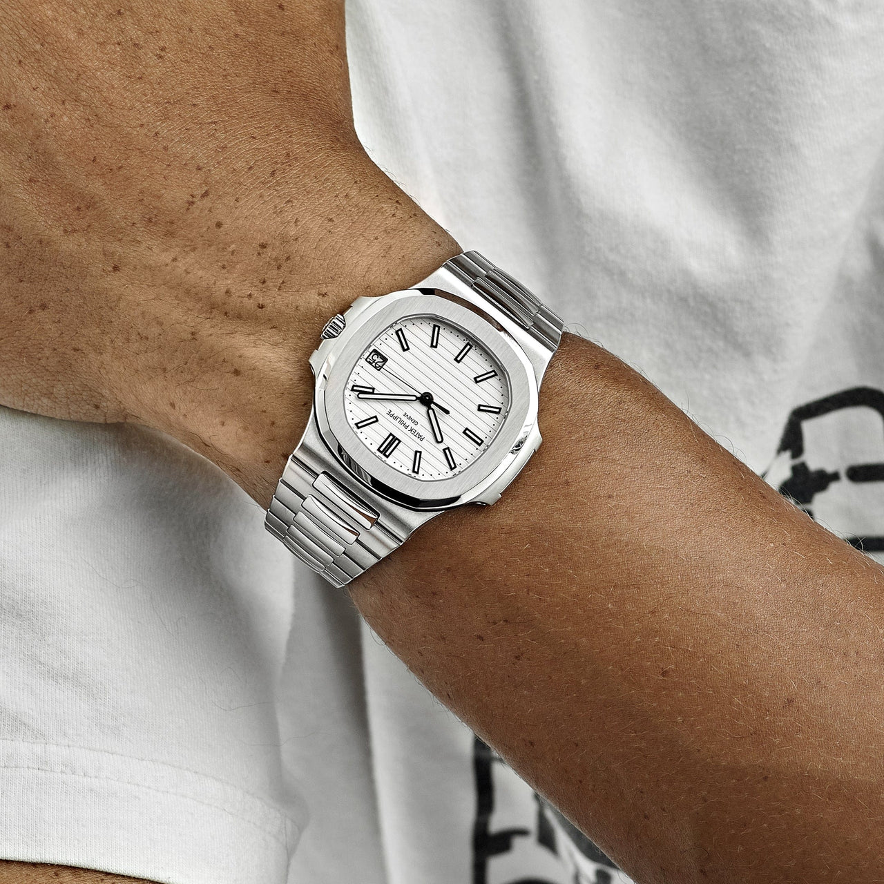 Nautilus white dial sale