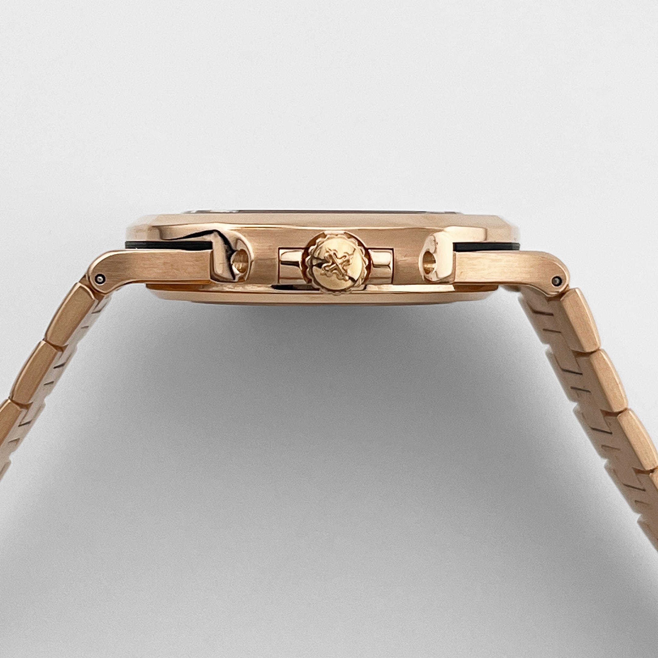 Patek Philippe Nautilus 5711/1R-001 Rose Gold Brown Dial (2019)