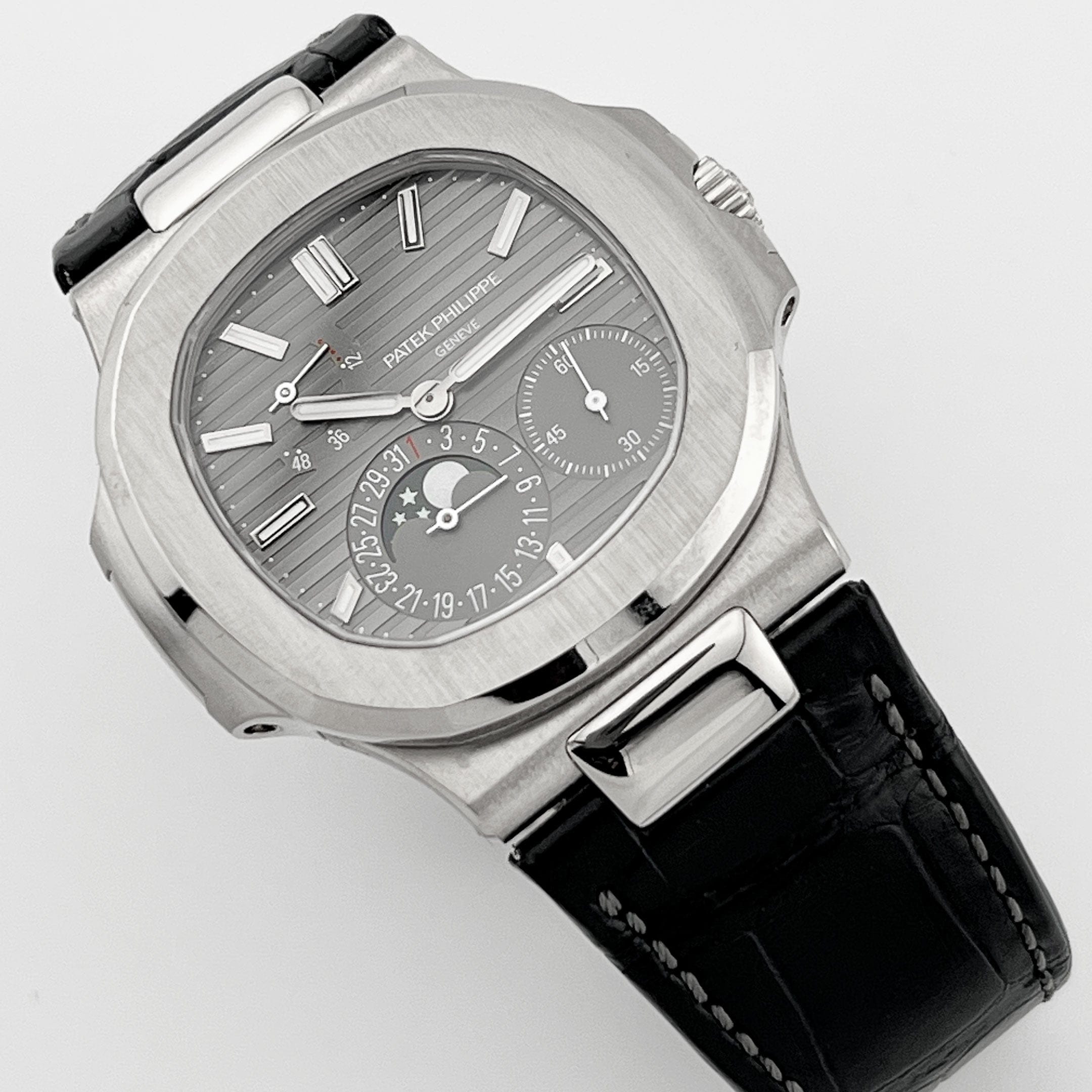 Patek Philippe Nautilus 5712G-001 White Gold Grey Dial Moon Phases (2018)