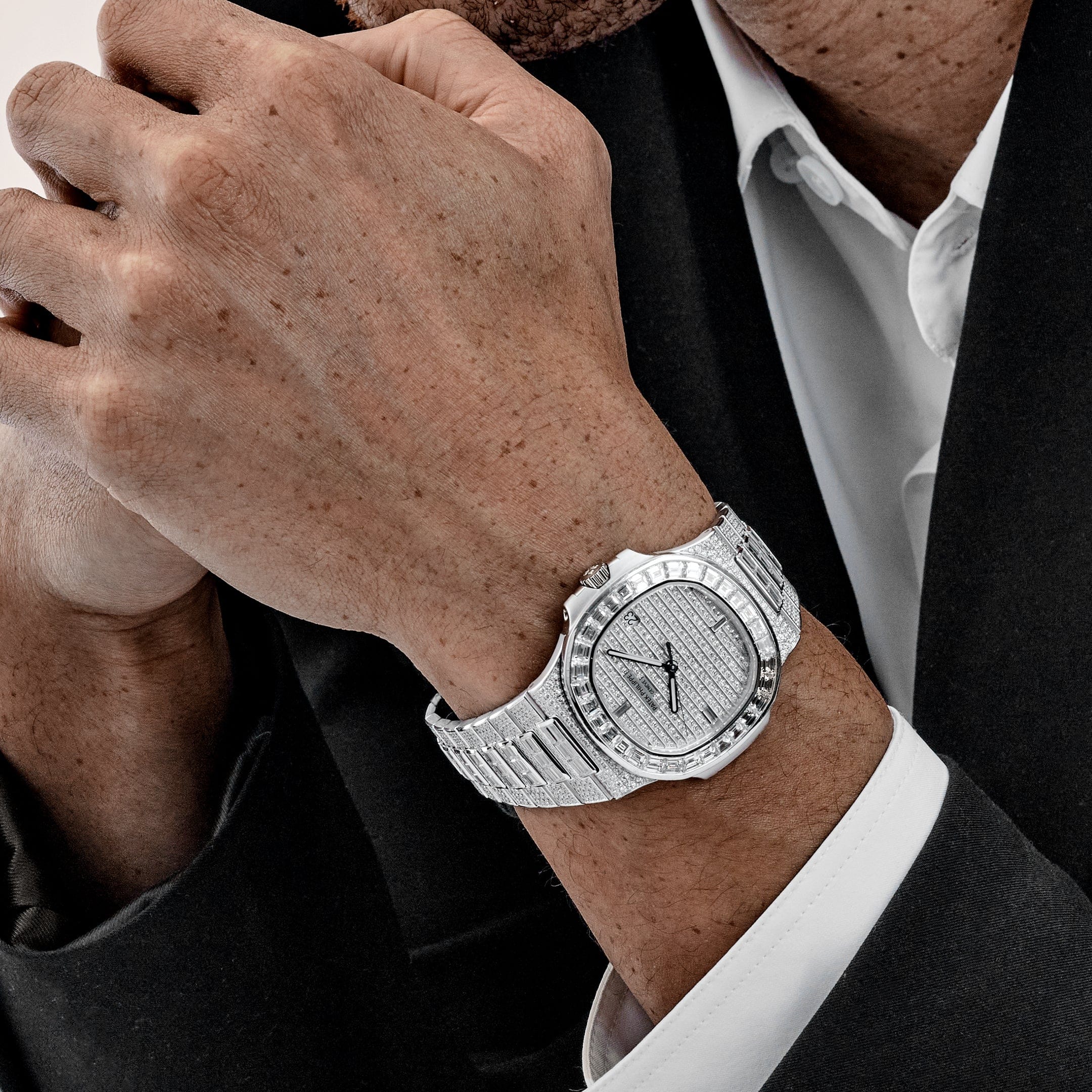Patek Philippe Nautilus 5719/10G-010 White Gold Diamond Set