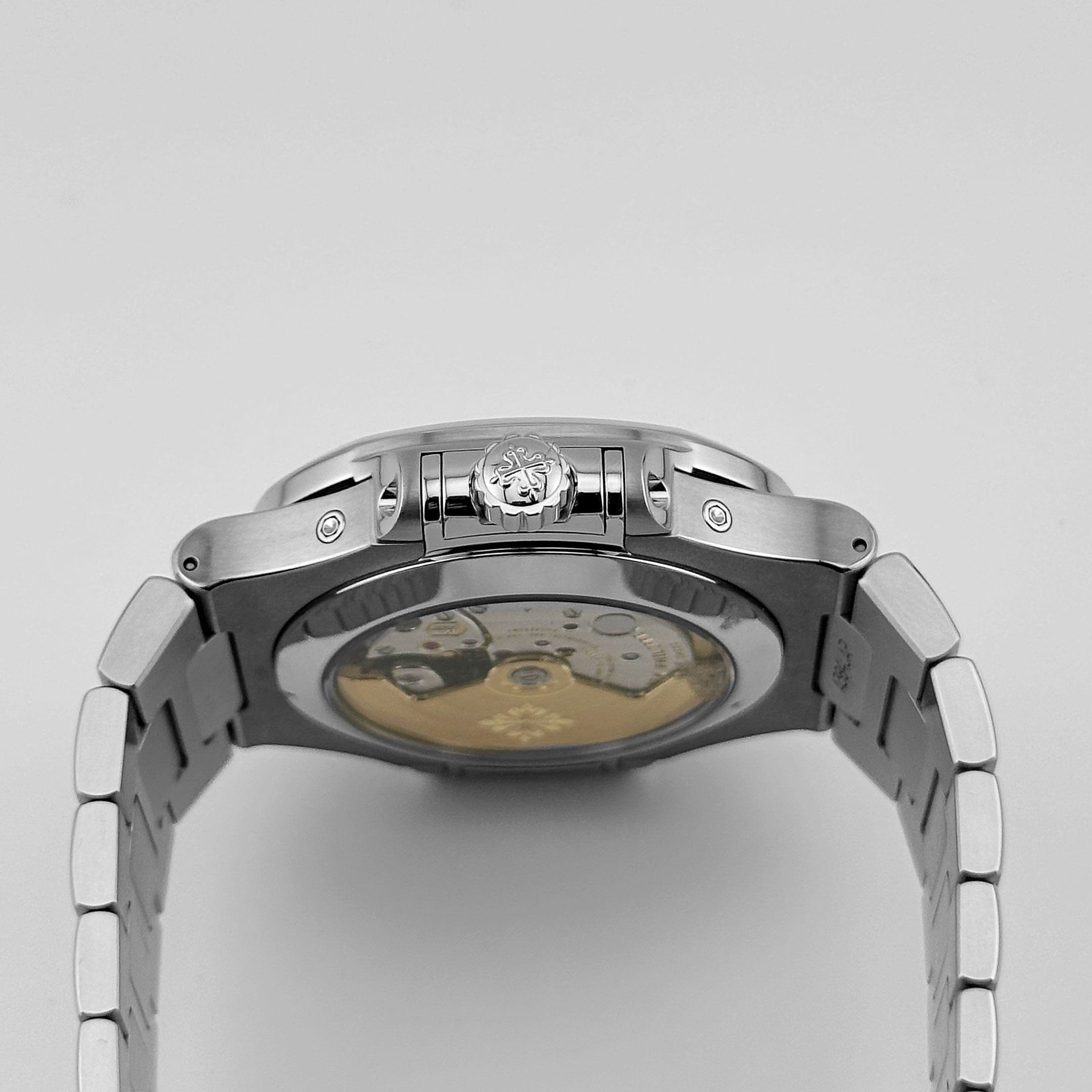 Patek Philippe Nautilus 5726/1A-014 Annual Calendar Stainless Steel Blue Dial (2022)