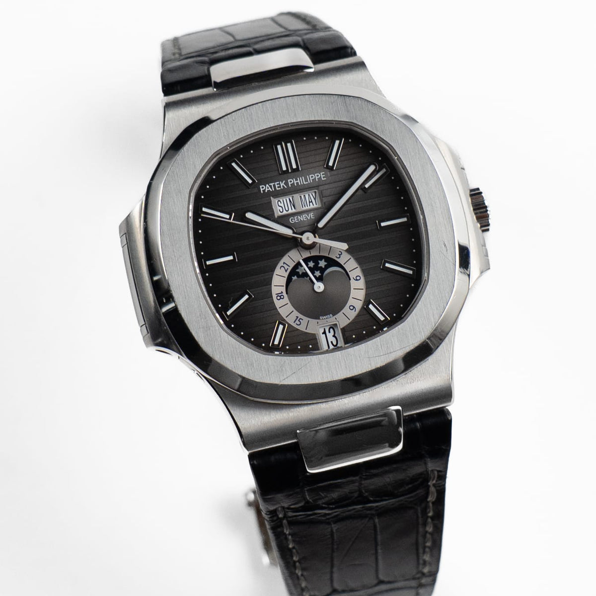 Patek Philippe Nautilus 5726A-001 Annual Calendar Moon Phases (2017)