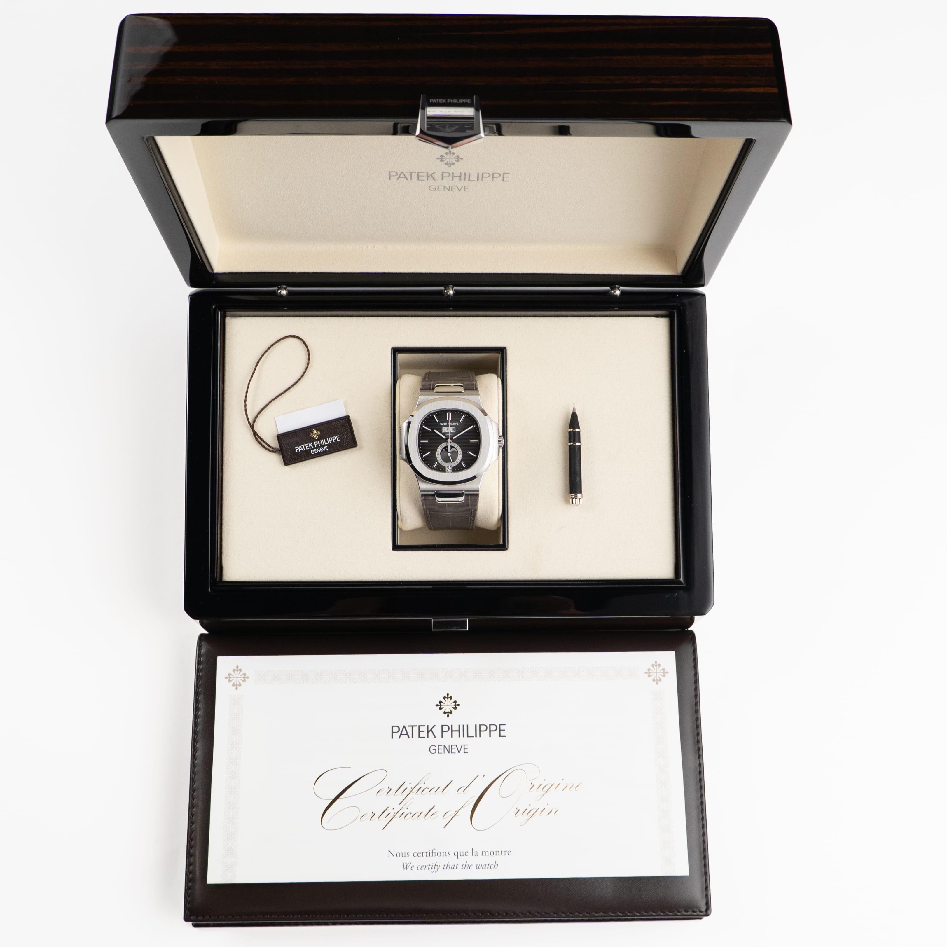ゴマ様　オーダーページ　4/27 Patek Philippe Nautilus Annual Calendar Moon Phases 5726A-001