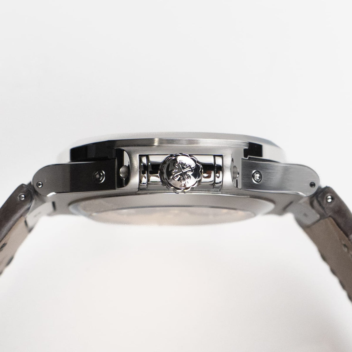 Patek Philippe Nautilus 5726A-001 Annual Calendar Moon Phases (2022)