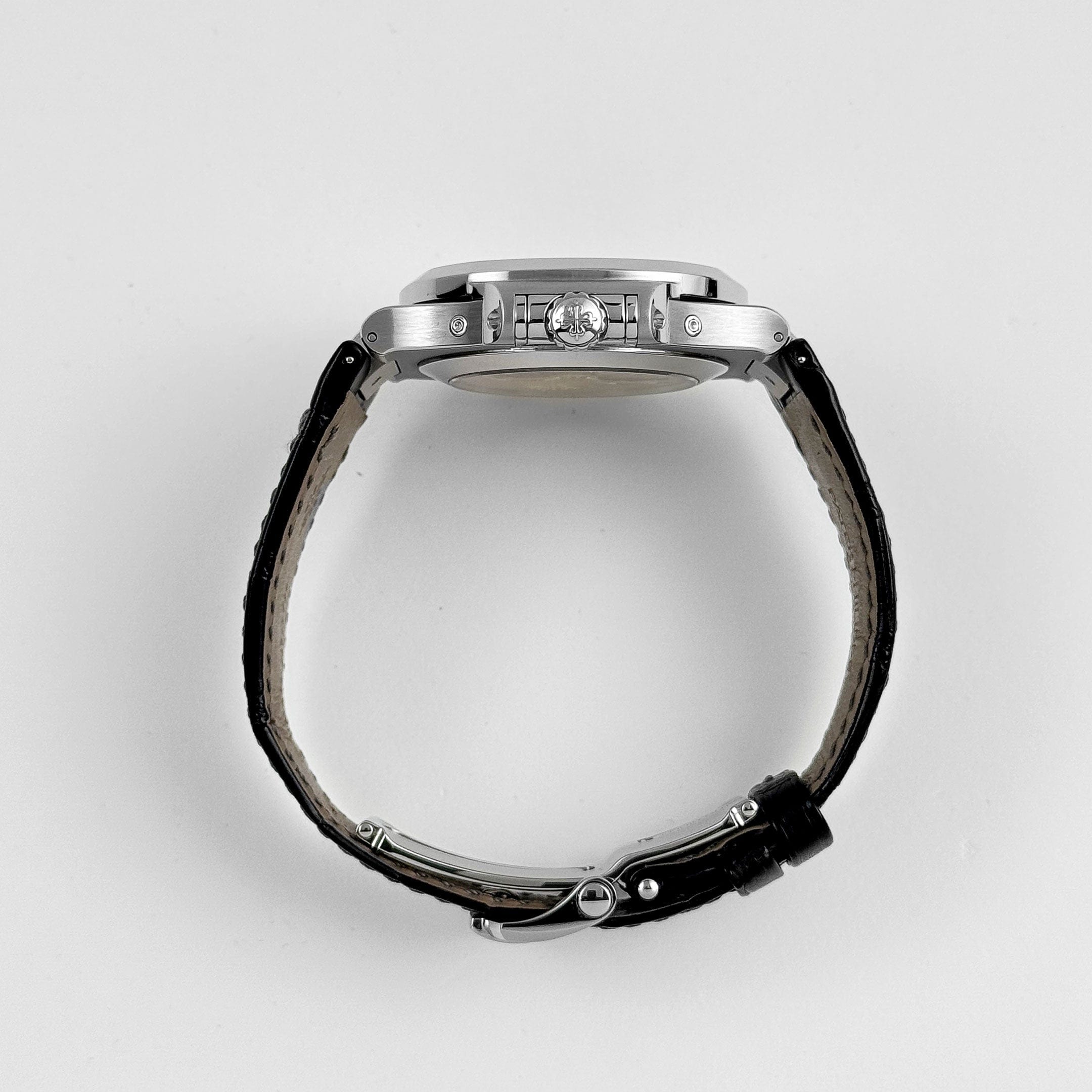 Patek Philippe Nautilus 5726A-001 Annual Calendar Moon Phases (2024)