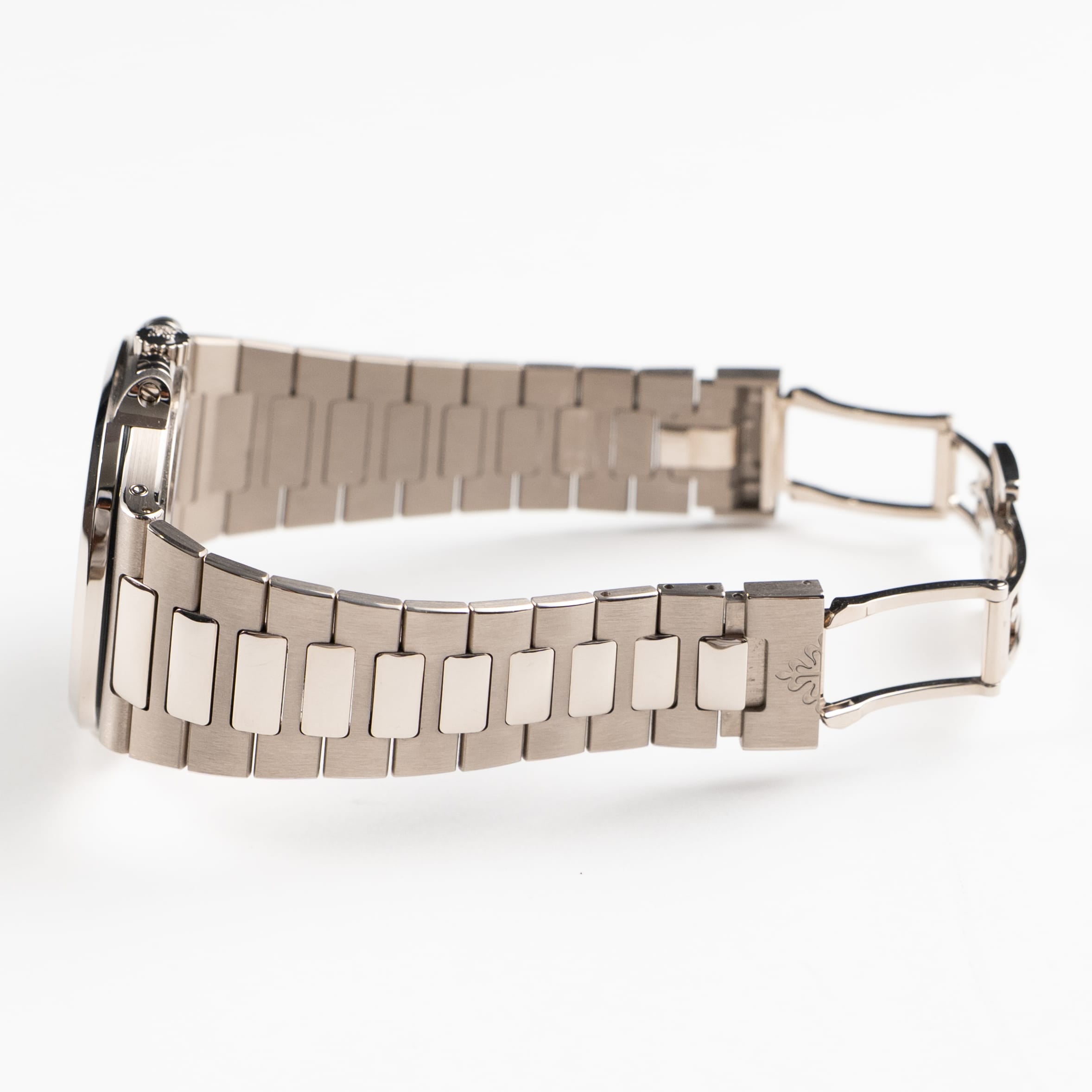 Patek Philippe Nautilus 5740/1G-001 Perpetual Calendar Moon Phases (2025)