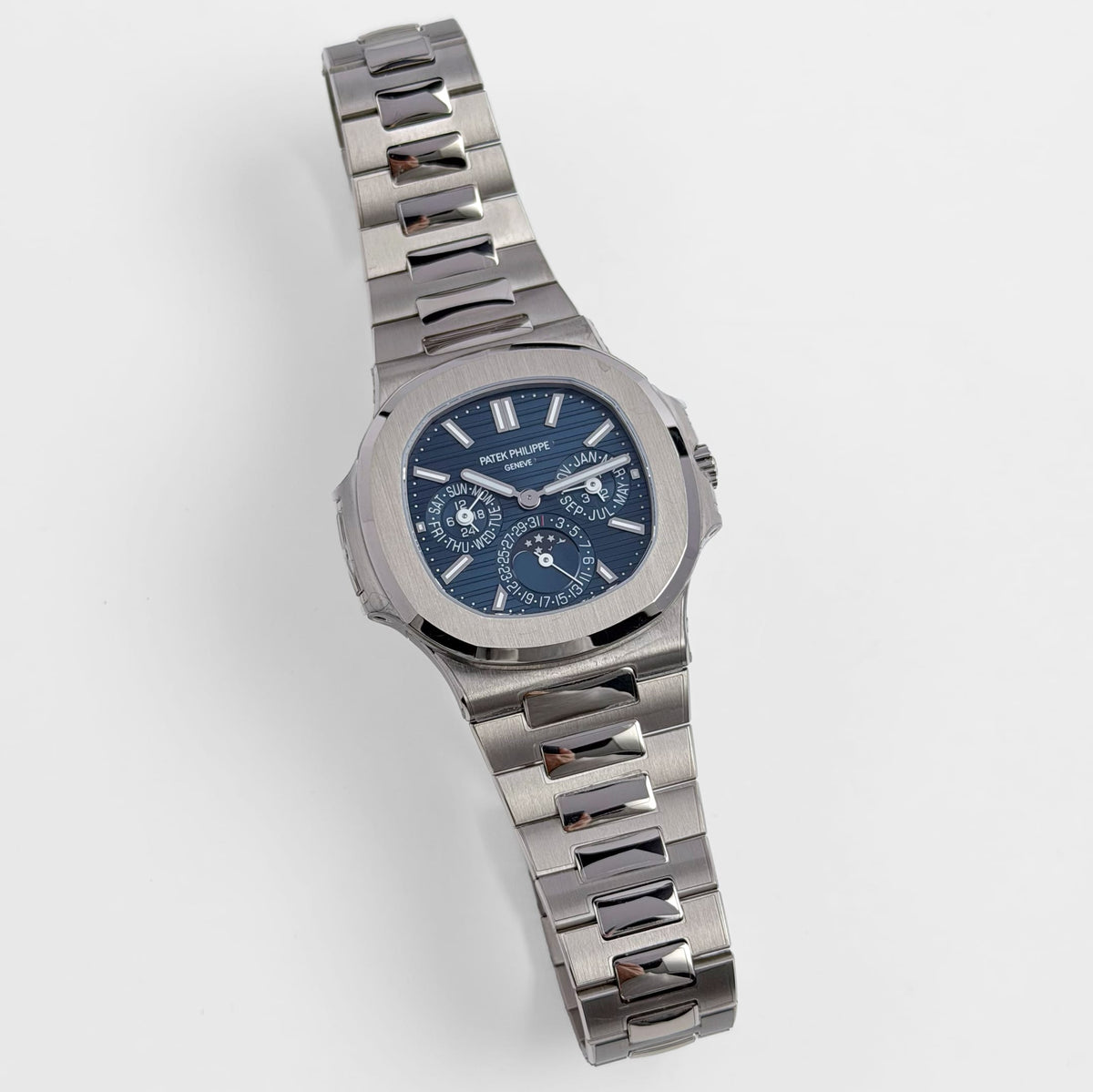 Patek Philippe Nautilus 5740/1G-001 Perpetual Calendar Moon Phases (2026)