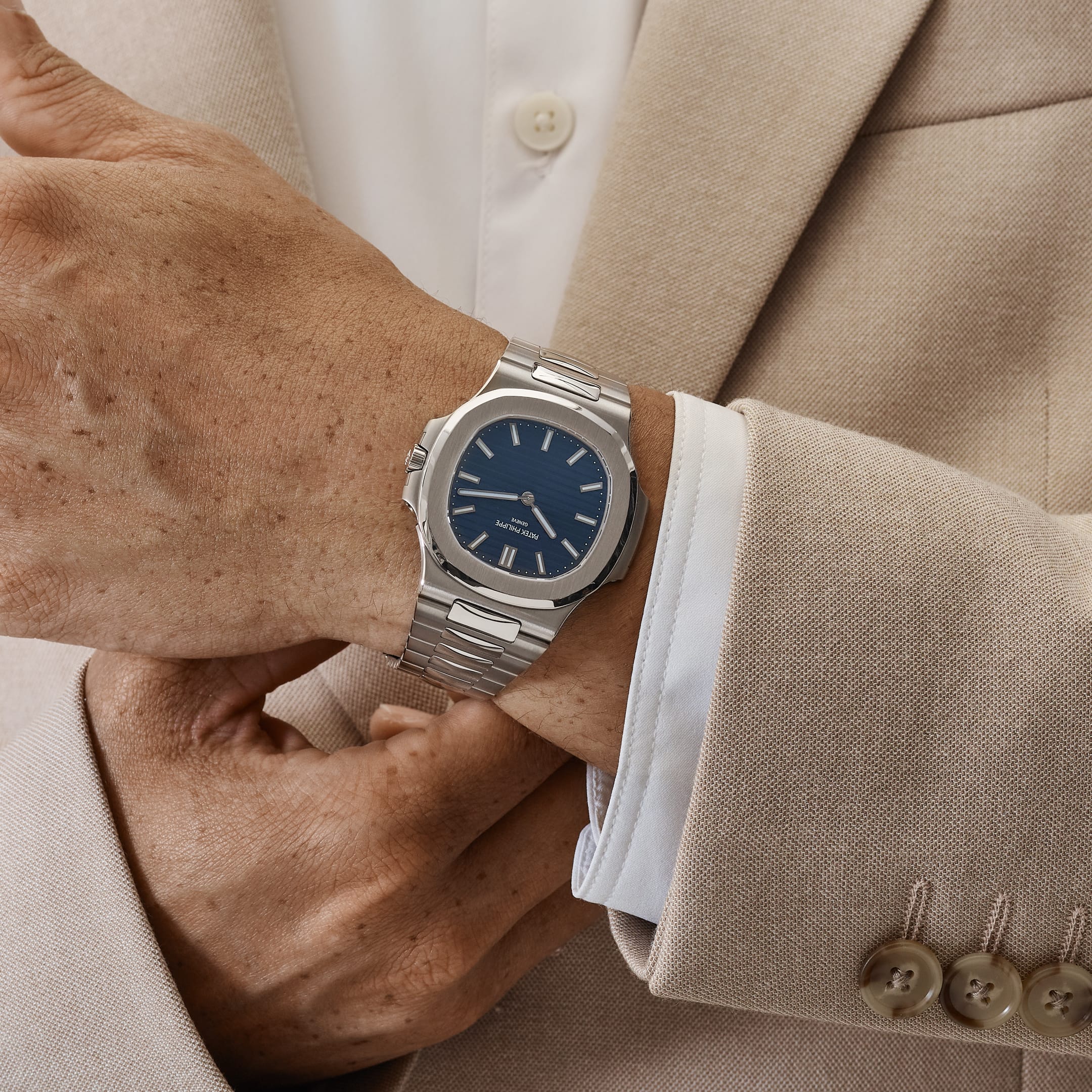 Patek Philippe Nautilus 5810/1G-001 '50th Anniversary' White Gold Blue Dial Limited Edition of 2000 (2026)