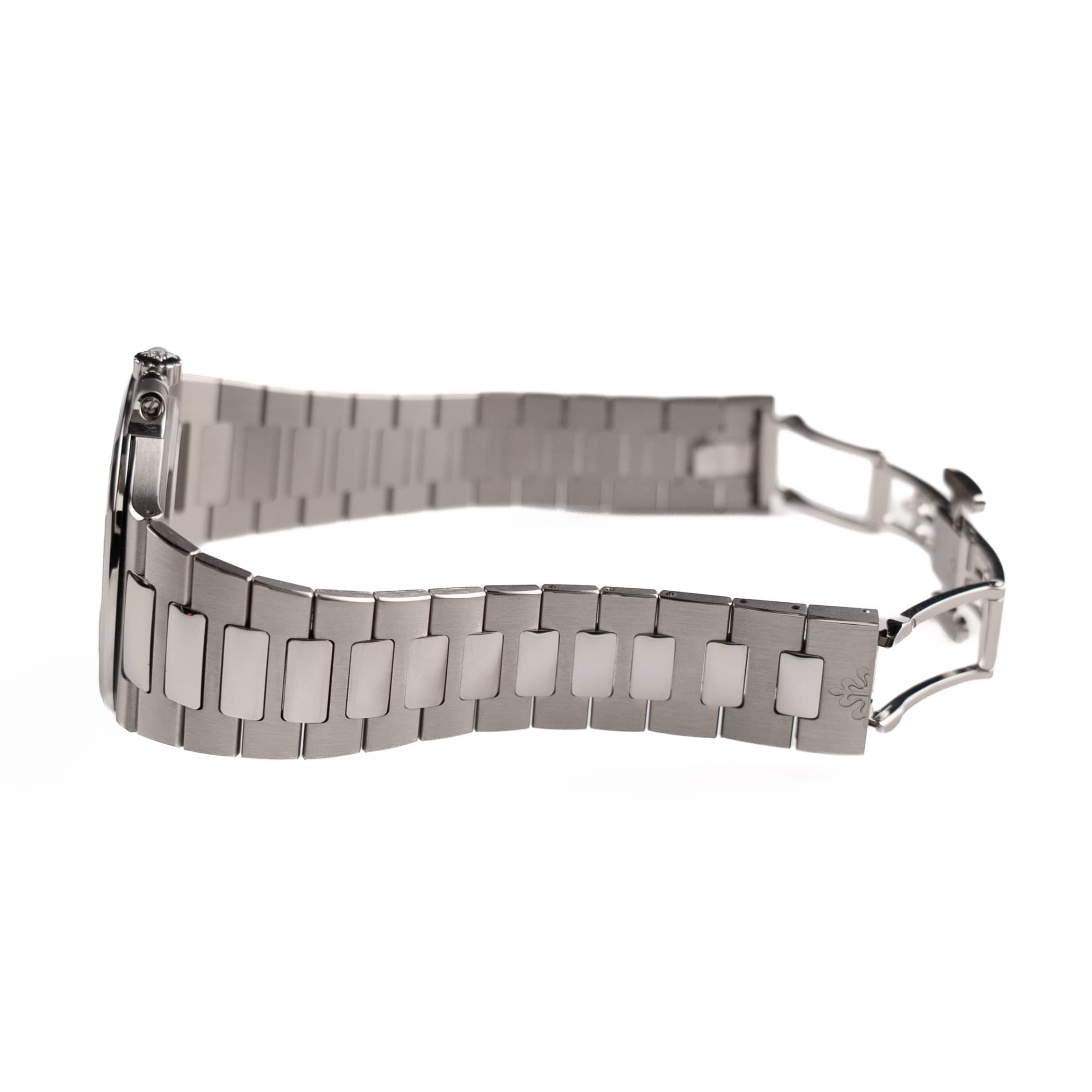 Patek Philippe Nautilus 5810/1G-001 '50th Anniversary' White Gold Blue Dial Limited Edition of 2000 (2026)