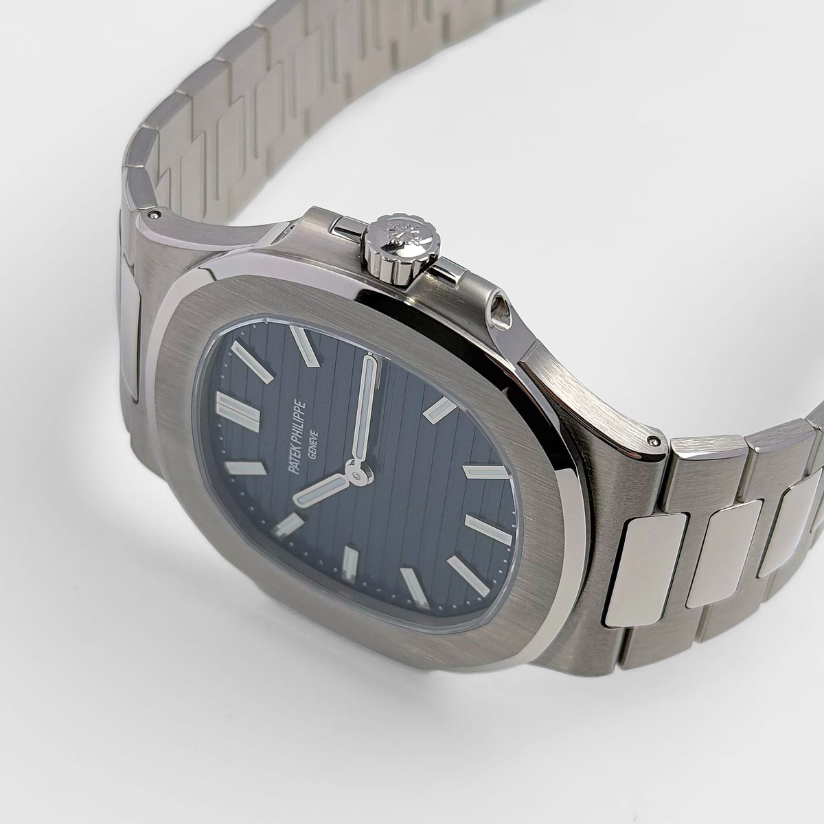 Patek Philippe Nautilus 5810/1G-001 '50th Anniversary' White Gold Blue Dial Limited Edition of 2000 (2026)