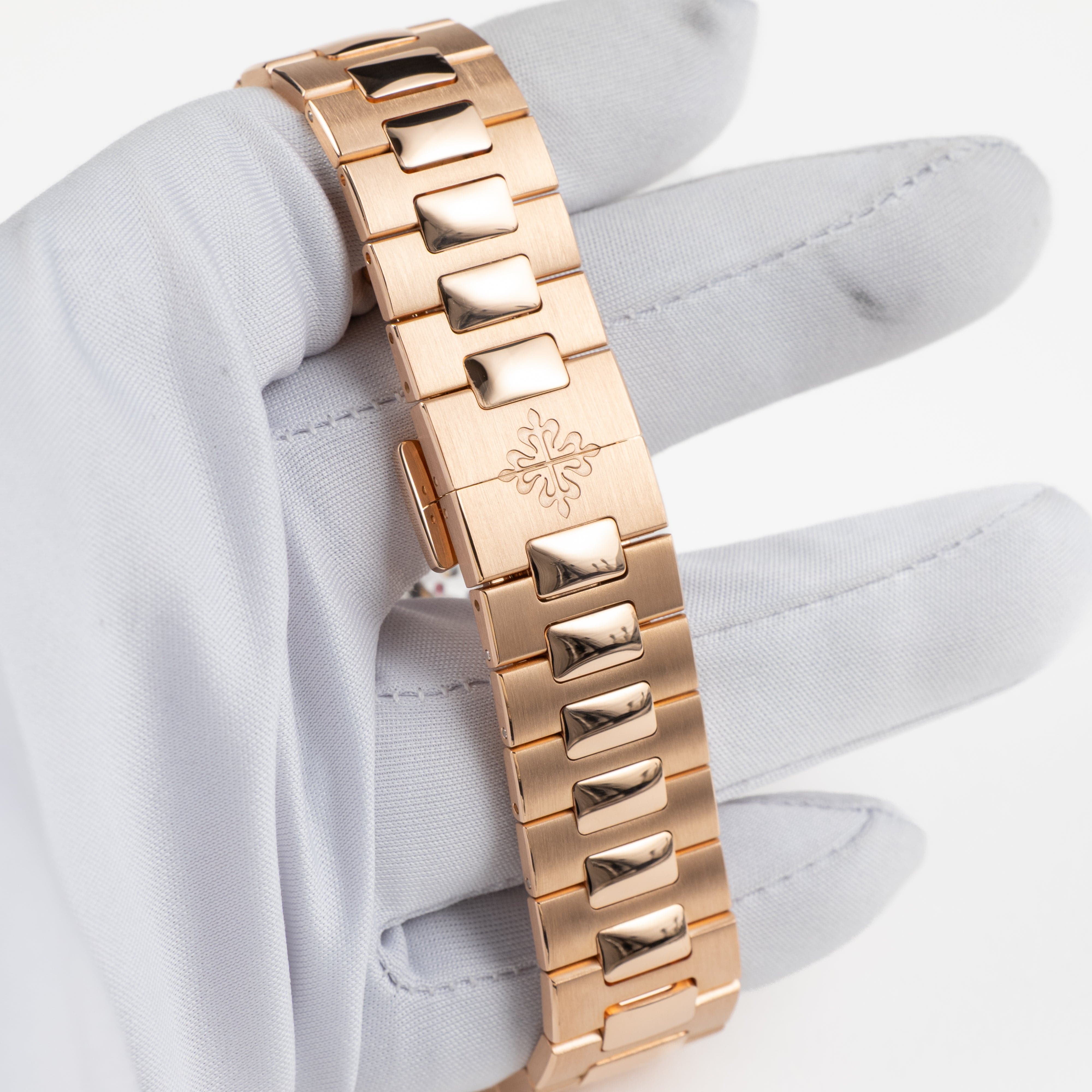 Patek Philippe Nautilus 5980/1R-001 Chronograph Date Rose Gold (2023)