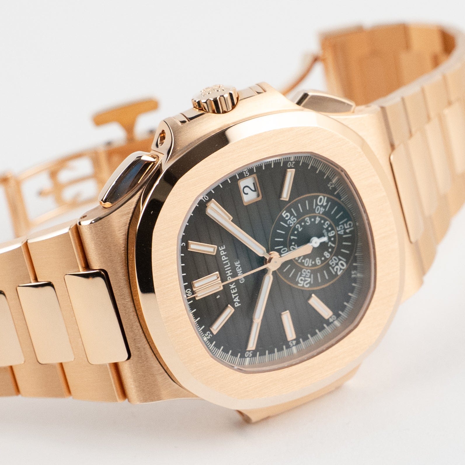 Patek Philippe Nautilus 5980/1R-001 Chronograph Date Rose Gold Black Dial (2022)