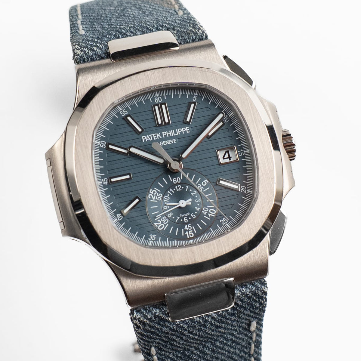 Patek Philippe Nautilus 5980/60G-001 'Denim' Flyback Chronograph White Gold Blue-Gray Dial (2024)