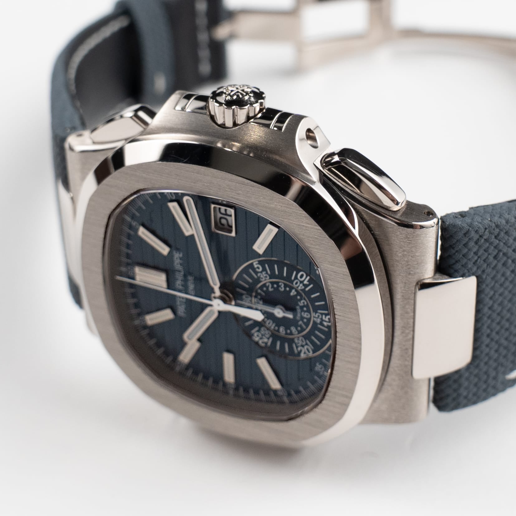 Patek Philippe Nautilus 5980/60G-001 'Denim' Flyback Chronograph White Gold Blue-Gray Dial (2025)