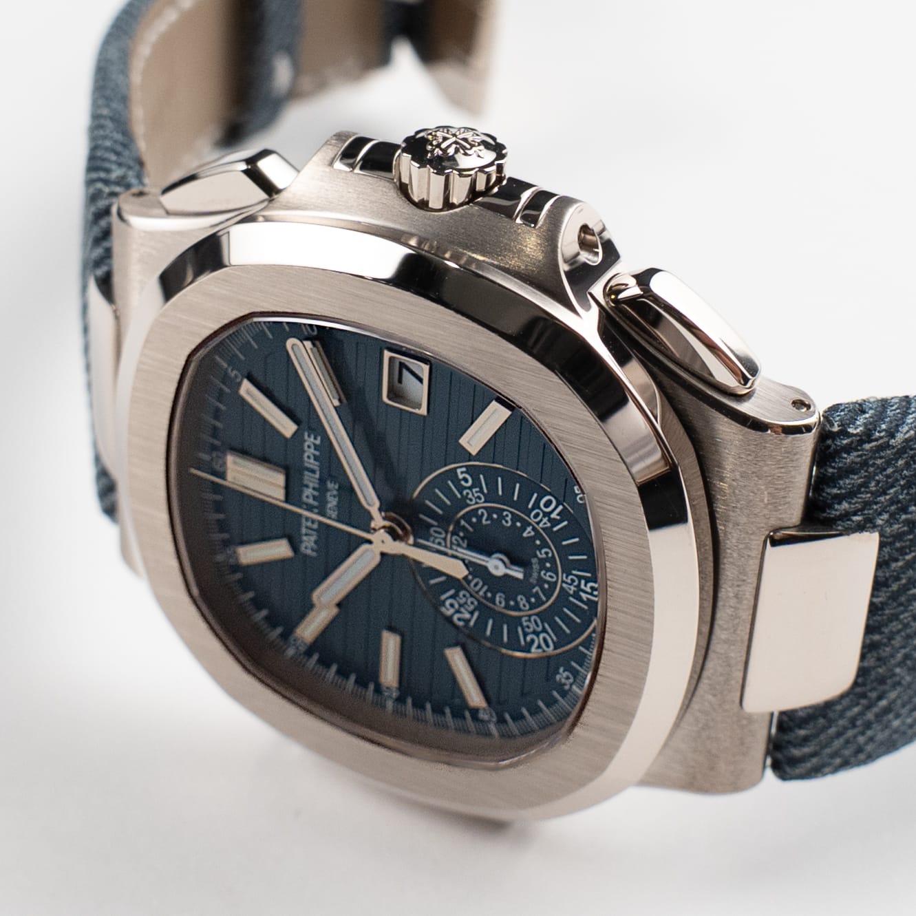 Patek Philippe Nautilus 5980/60G-001 'Denim' Flyback Chronograph White Gold Blue-Gray Dial (2026)