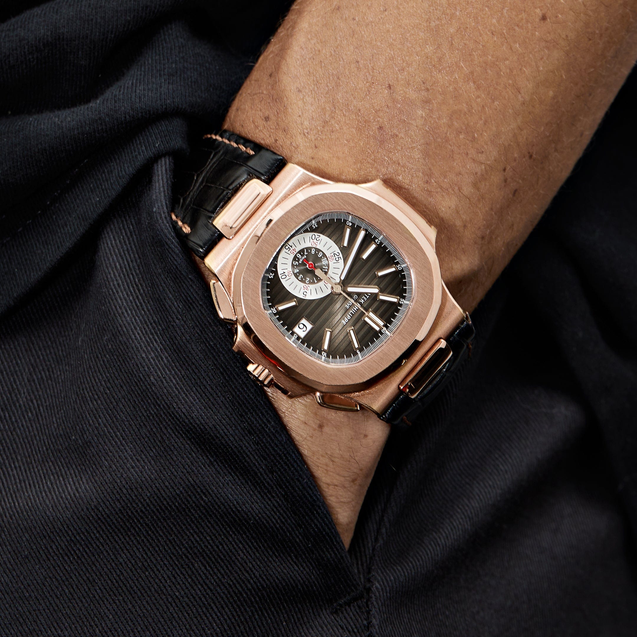 Patek Philippe Nautilus 5980R-001 Chronograph Rose Gold Brown Dial