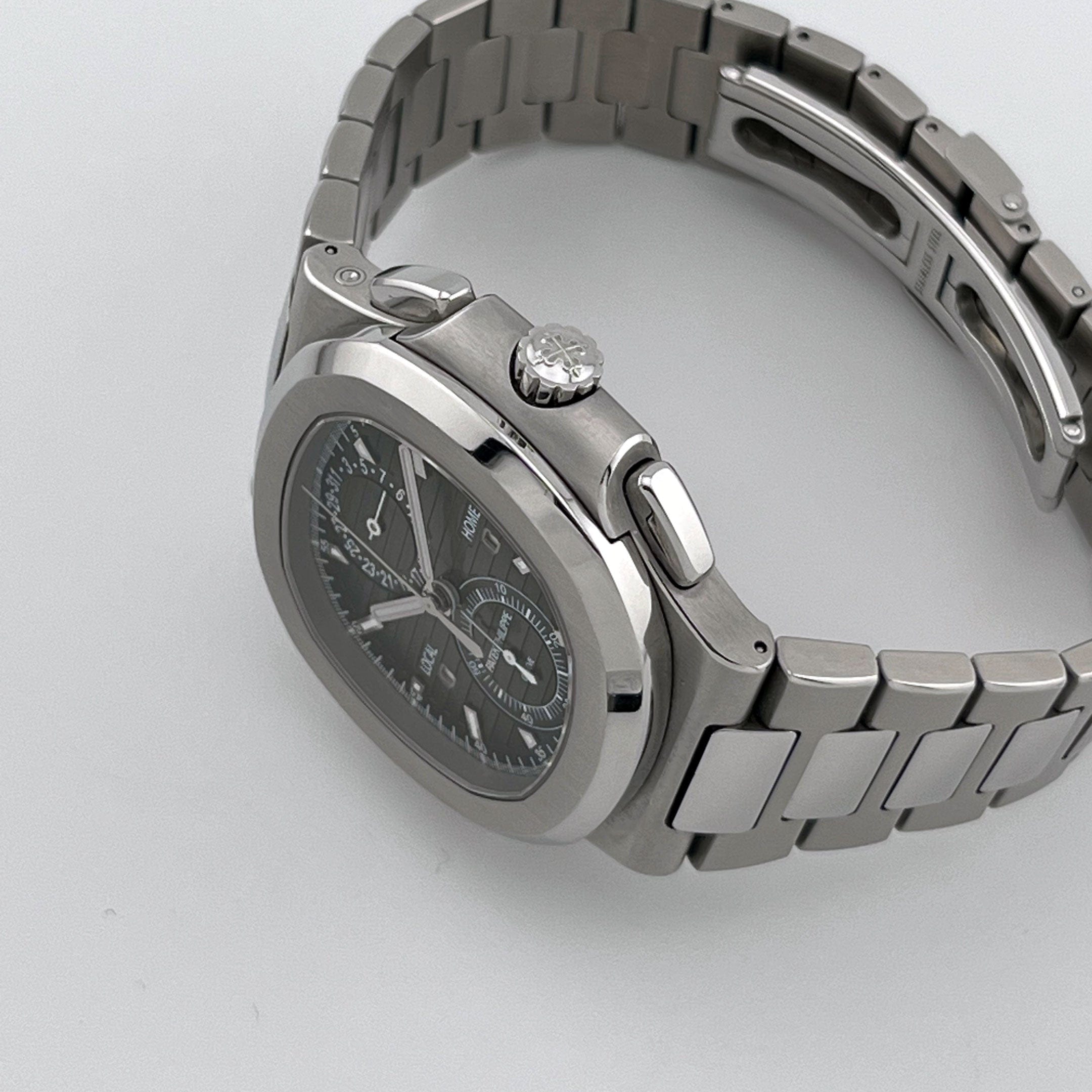 Patek Philippe Nautilus 5990/1A-001 Travel Time Chronograph (2018)