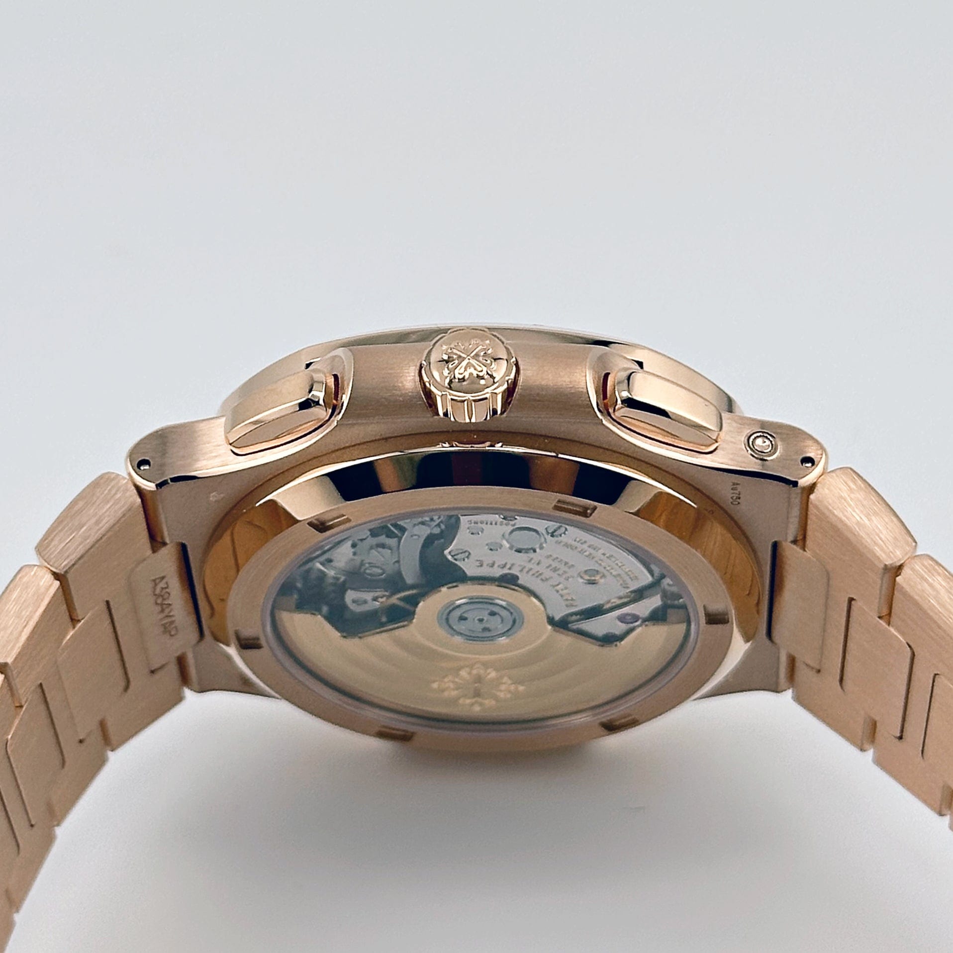 Patek Philippe Nautilus 5990/1R-001 Travel Time Flyback Chronograph Rose Gold Blue Dial (2024)