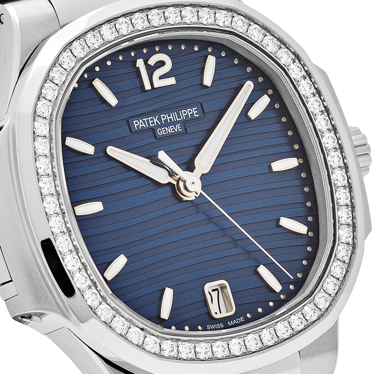 Patek Philippe Nautilus 7118/1200A-001 'Ladies' Blue Dial Diamond Bezel (2024)