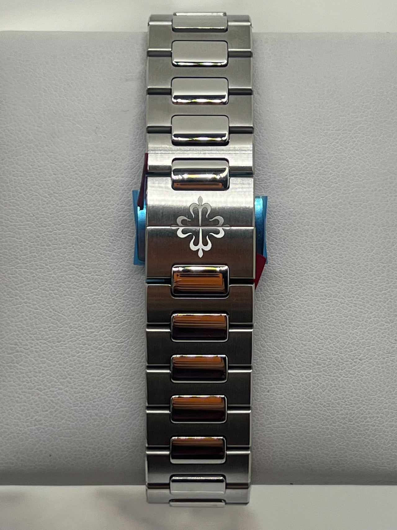 Luxury Watch Patek Philippe Nautilus Ladies Blue Dial Diamond Bezel 7118/1200A-001 Wrist Aficionado
