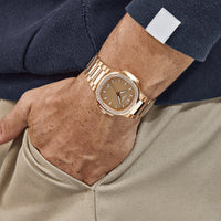 Thumbnail for Patek Philippe Nautilus 7118/1200R-010 'Ladies' Rose Gold (2024)