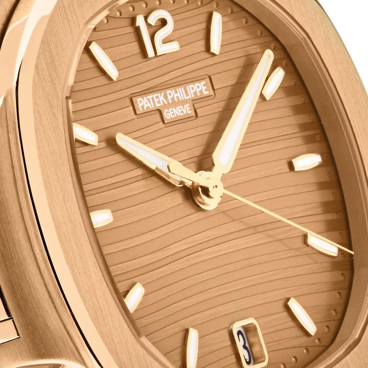 Luxury Watch Patek Philippe Ladies Nautilus Rose Gold 35mm 7118/1R-010 Wrist Aficionado