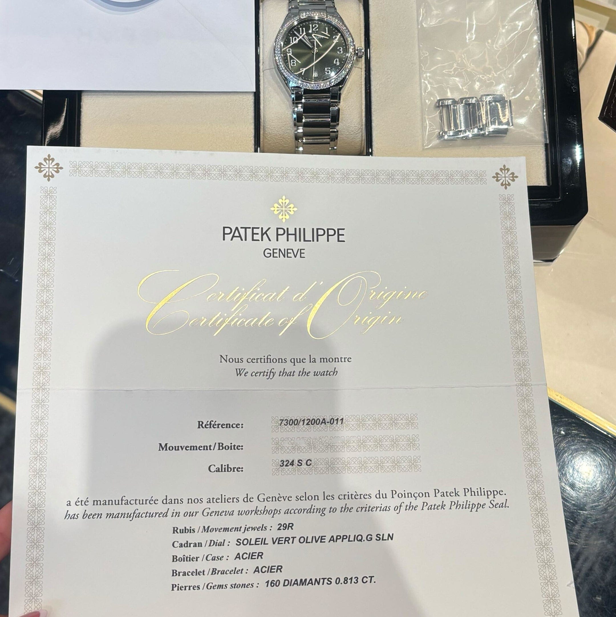 Patek Philippe Twenty-4 7300/1200A-011 Green Dial Diamond Bezel