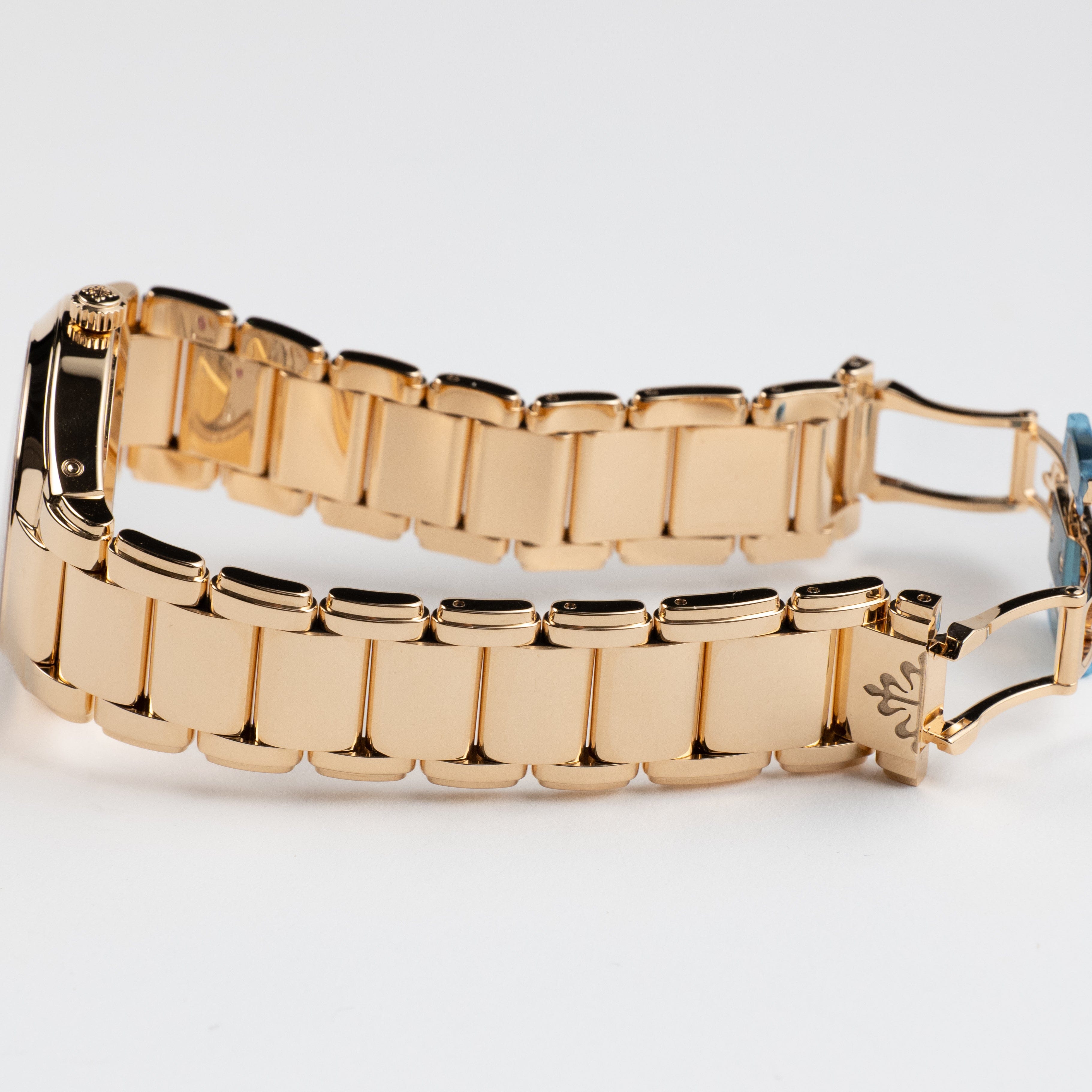 Patek Philippe Twenty-4 4910/1201R-010 'Ladies' Quartz – Wrist
