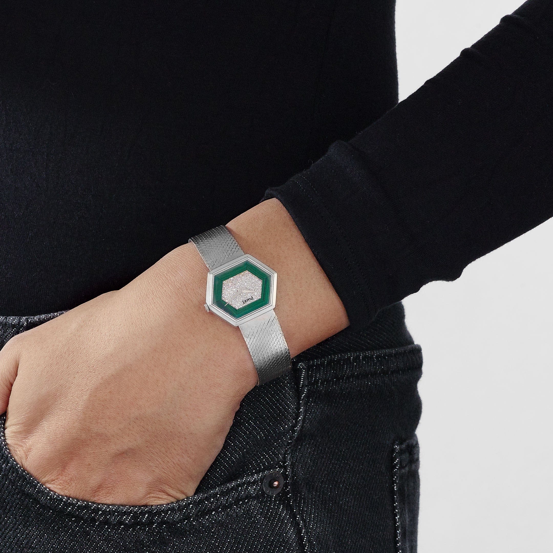 Piaget 9557B2 Hexagon White Gold Malachite Diamond Dial
