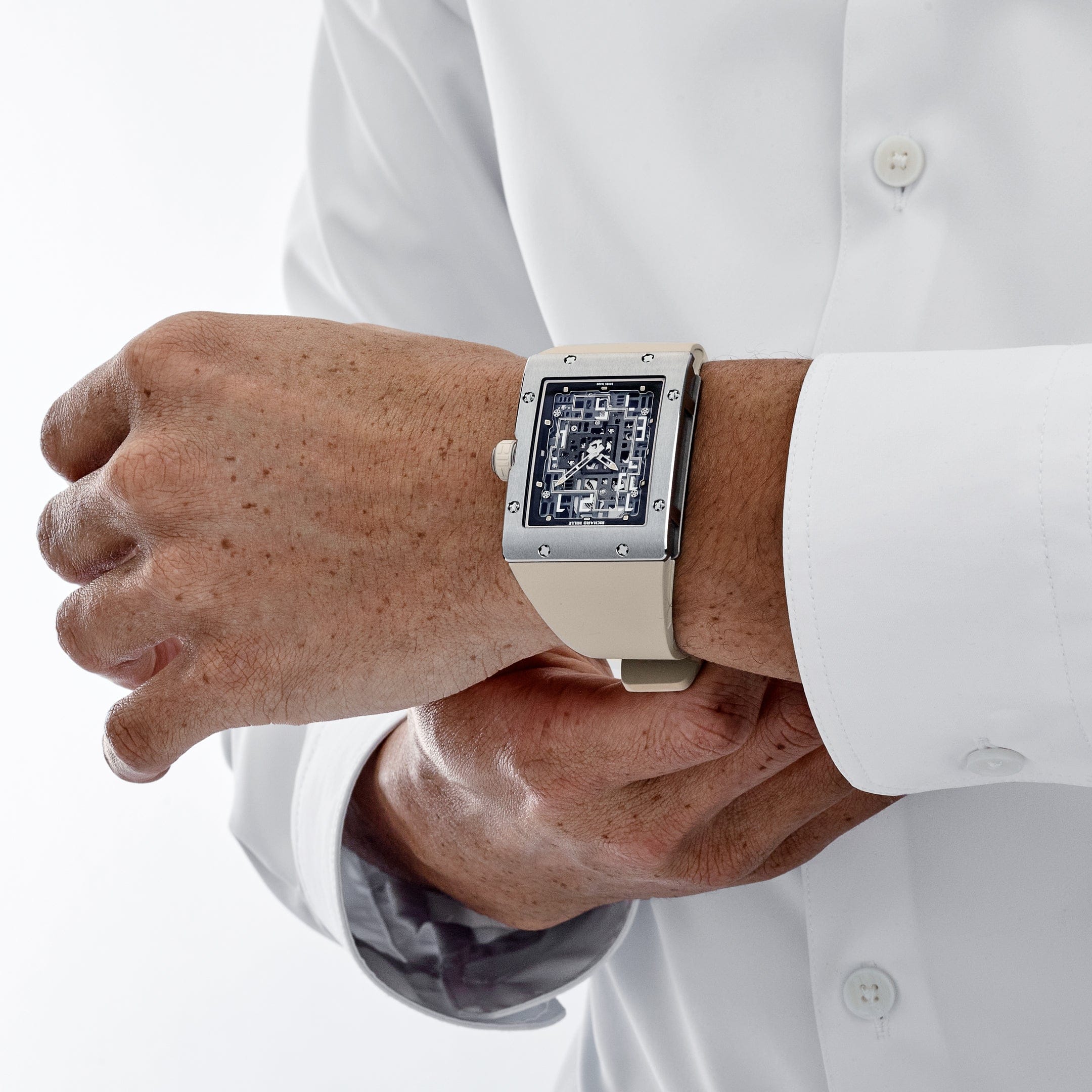 Richard Mille RM 16-02 'Extra Flat' Automatic Titanium (2025