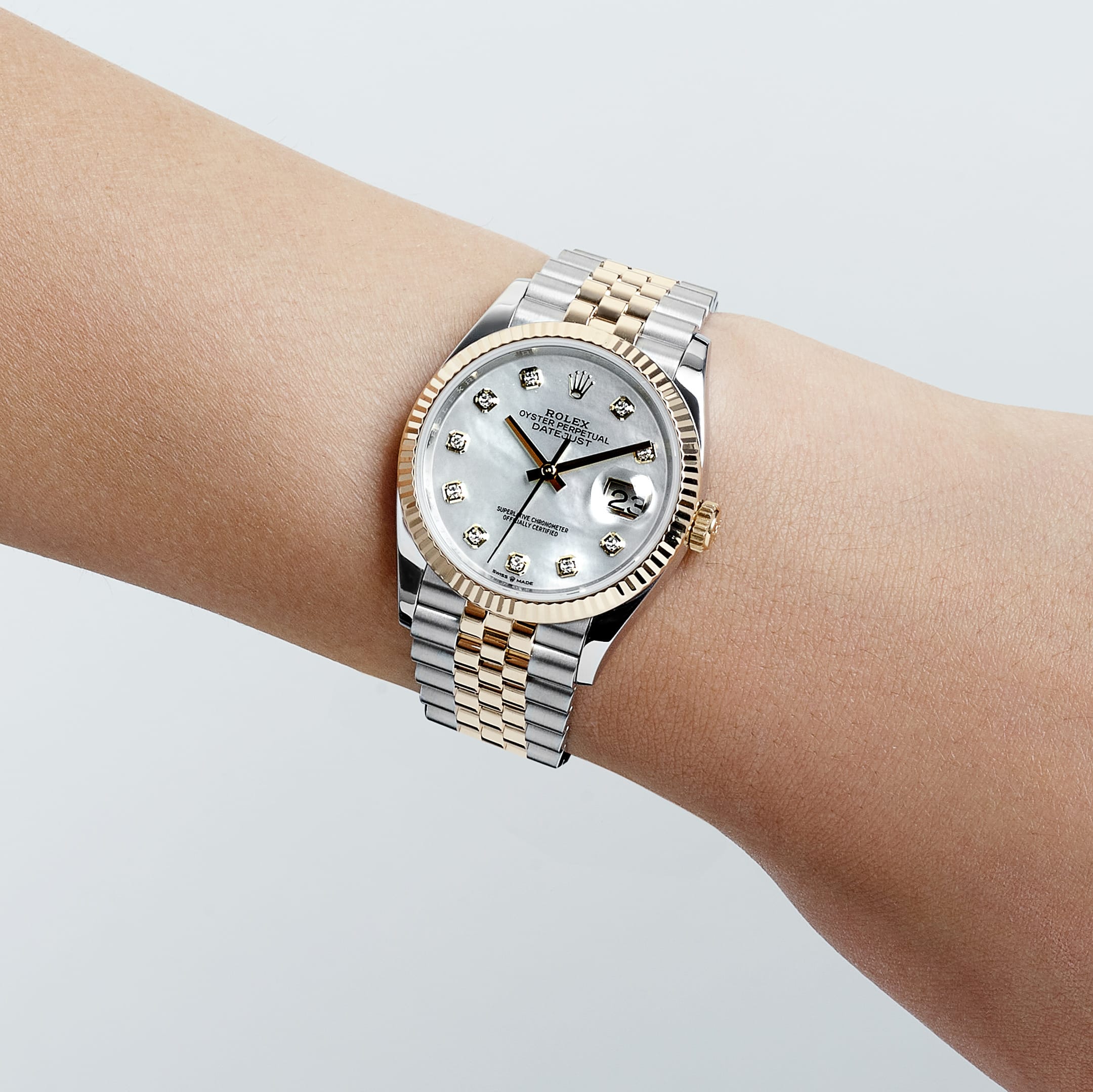 Rolex Datejust 36 126233 Stainless Steel Yellow Gold Mother of Pearl Diamond Dial Jubilee (2021)