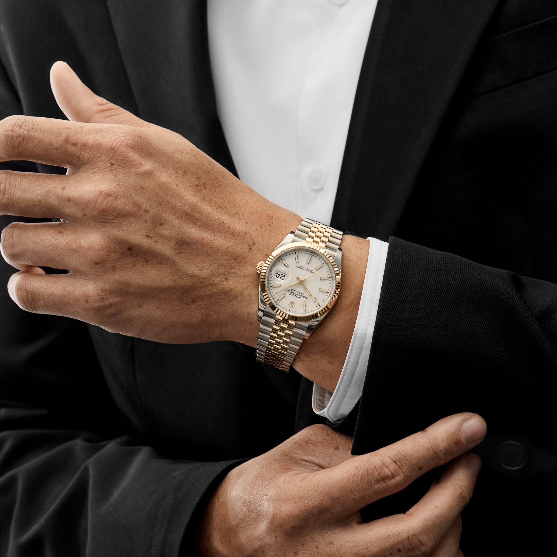 Rolex Oyster Perpetual 28 276205 'Ladies' Rose Gold White Dial