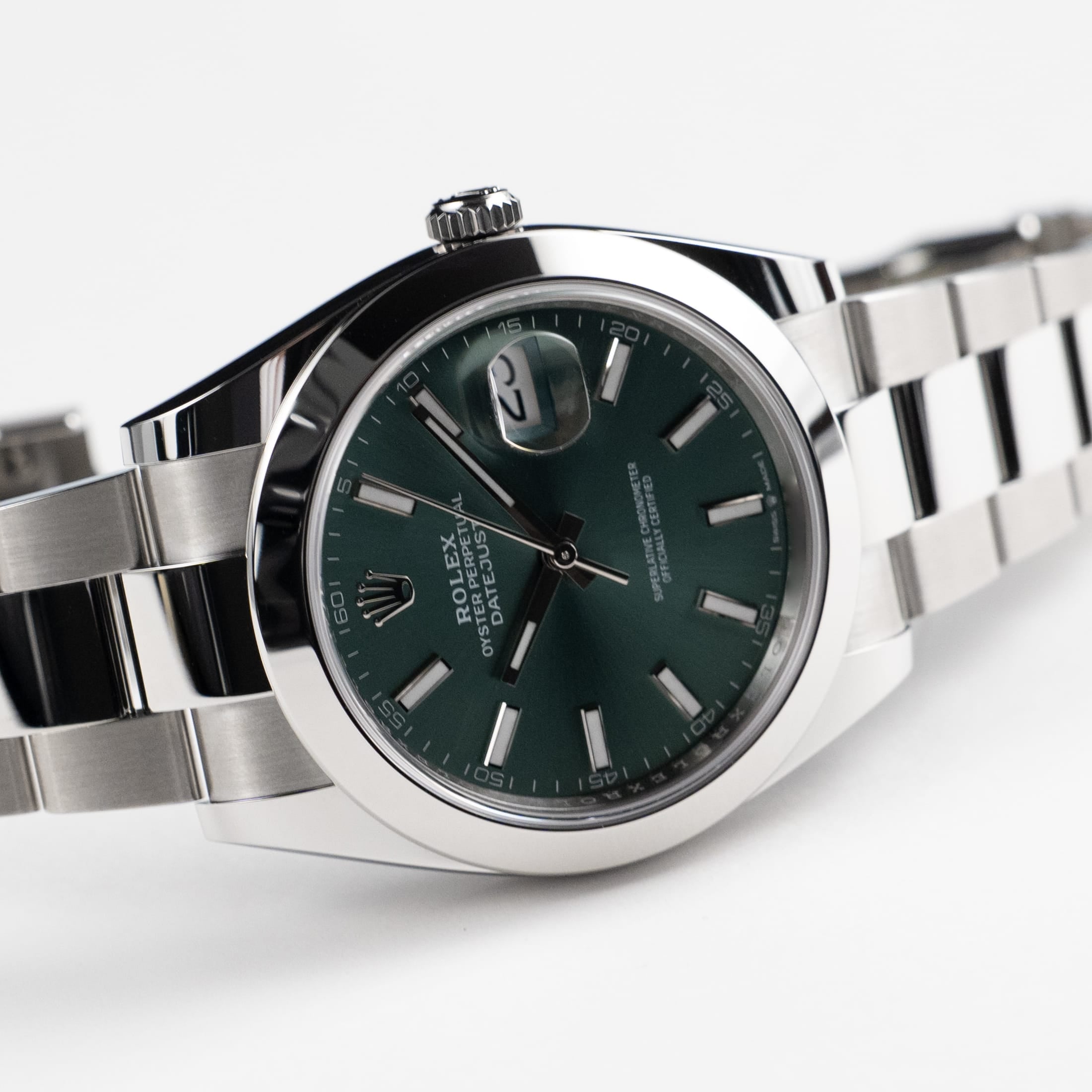 Rolex Datejust 41 126300 Stainless Steel Green Dial Oyster (2026)