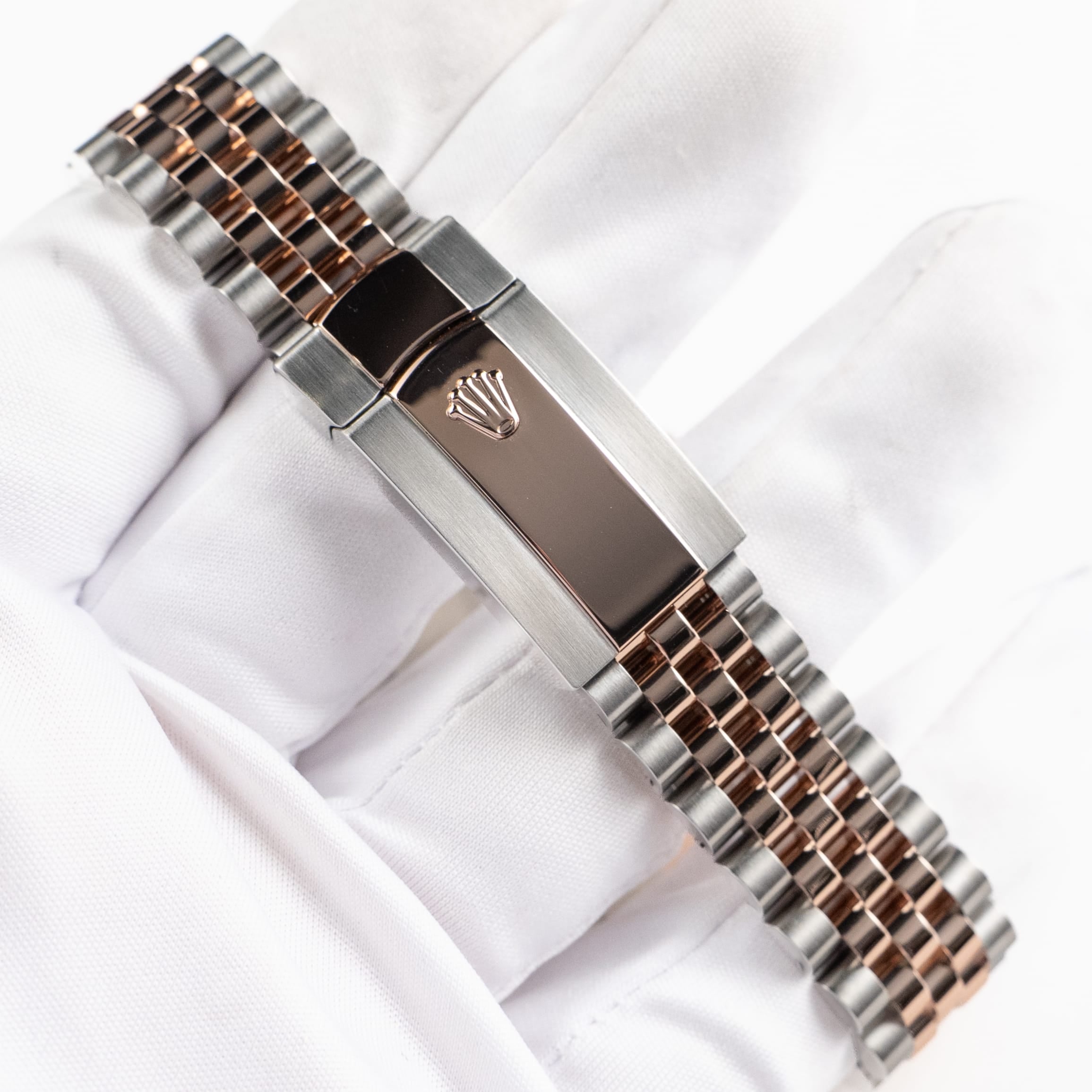 Rolex Datejust 41 126331 Rose Gold Stainless Steel Wimbledon Dial Jubilee (2024)